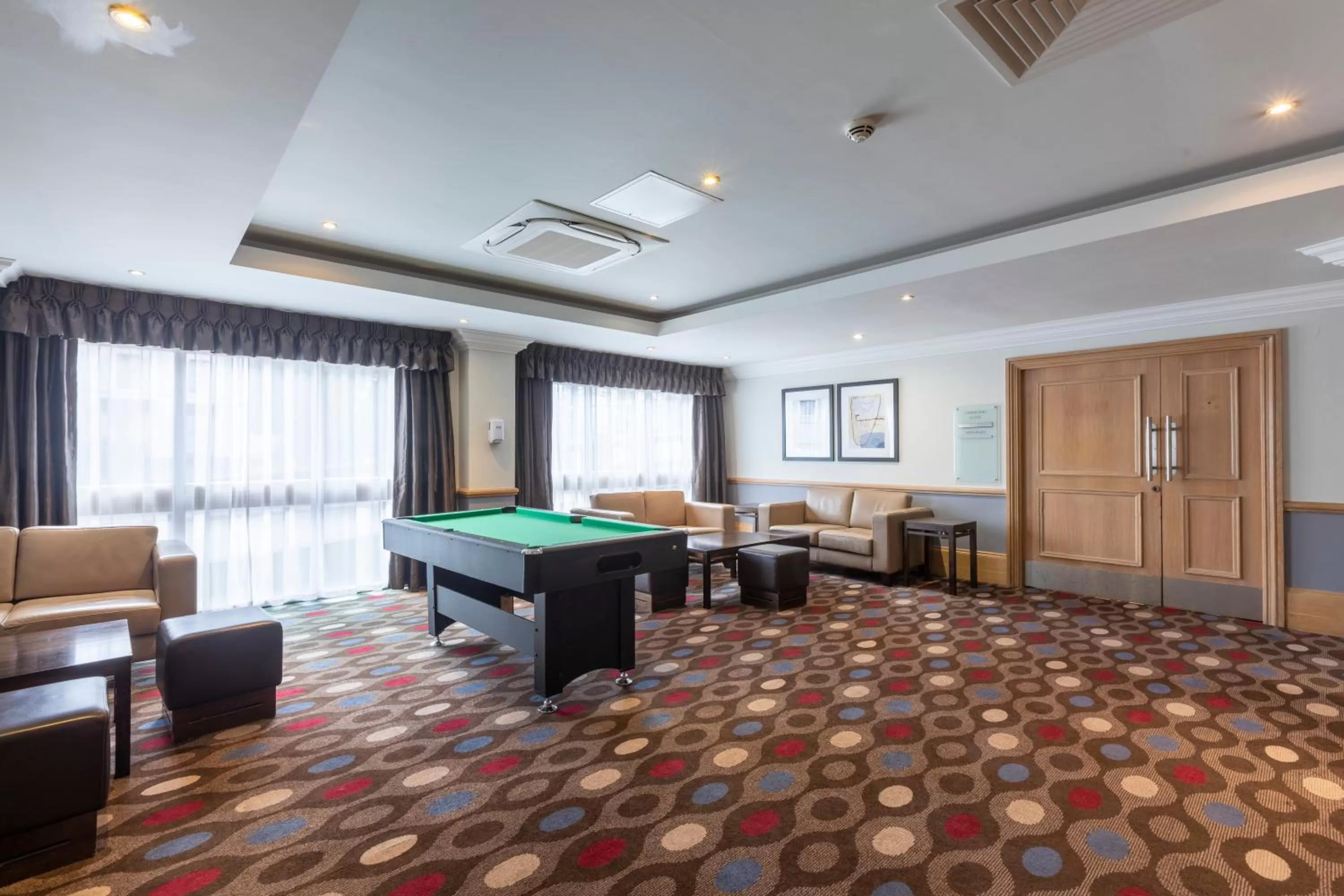 Meeting/conference room, Billiards in Birmingham Strathallan Hotel, BW Signature Collection