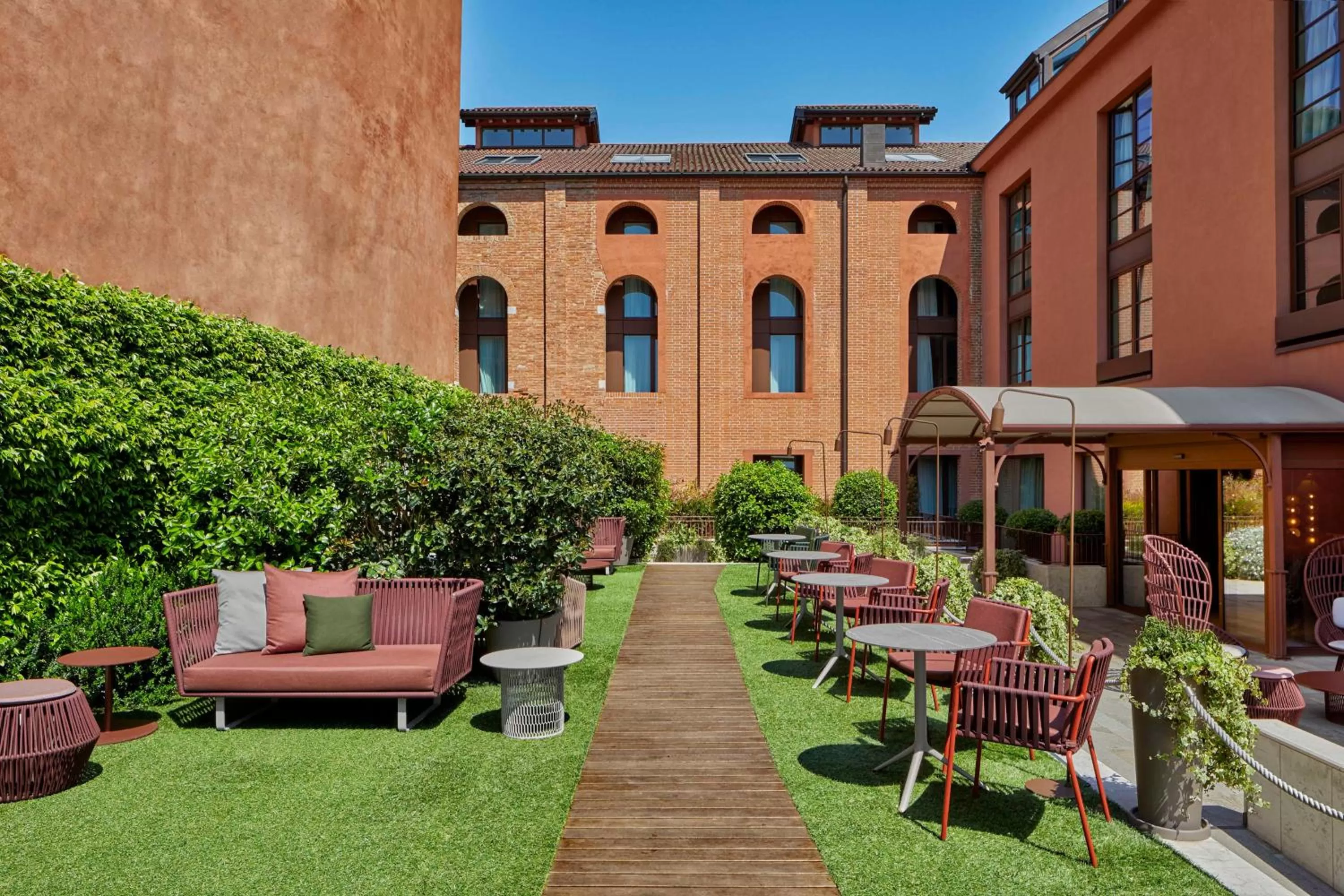 Garden in Hyatt Centric Murano Venice
