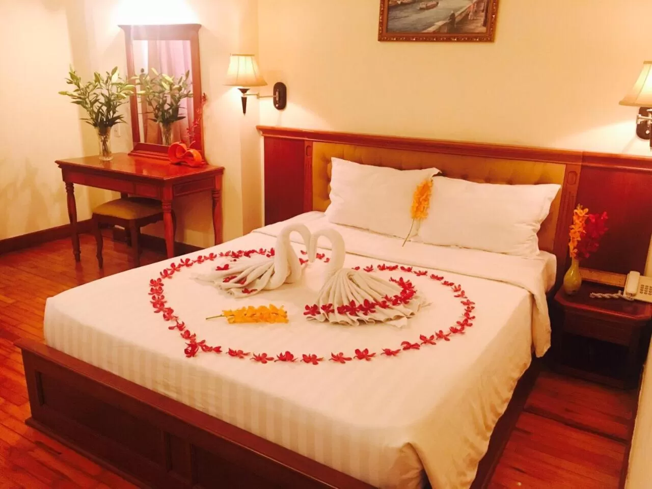 Photo of the whole room, Bed in Hoang Yen Hotel