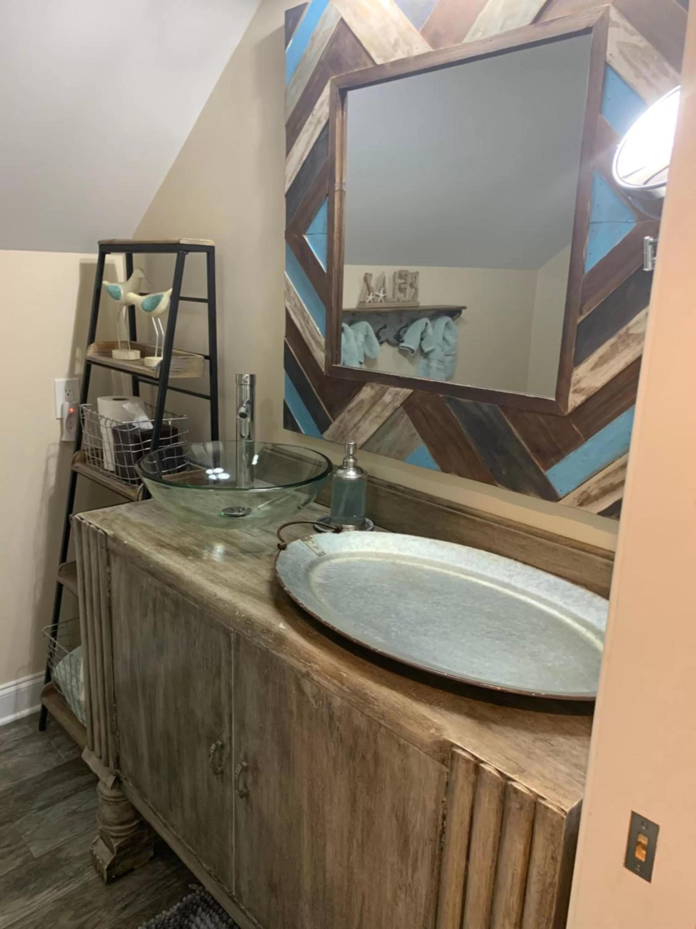 Bathroom in Caroline's Bed and Breakfast