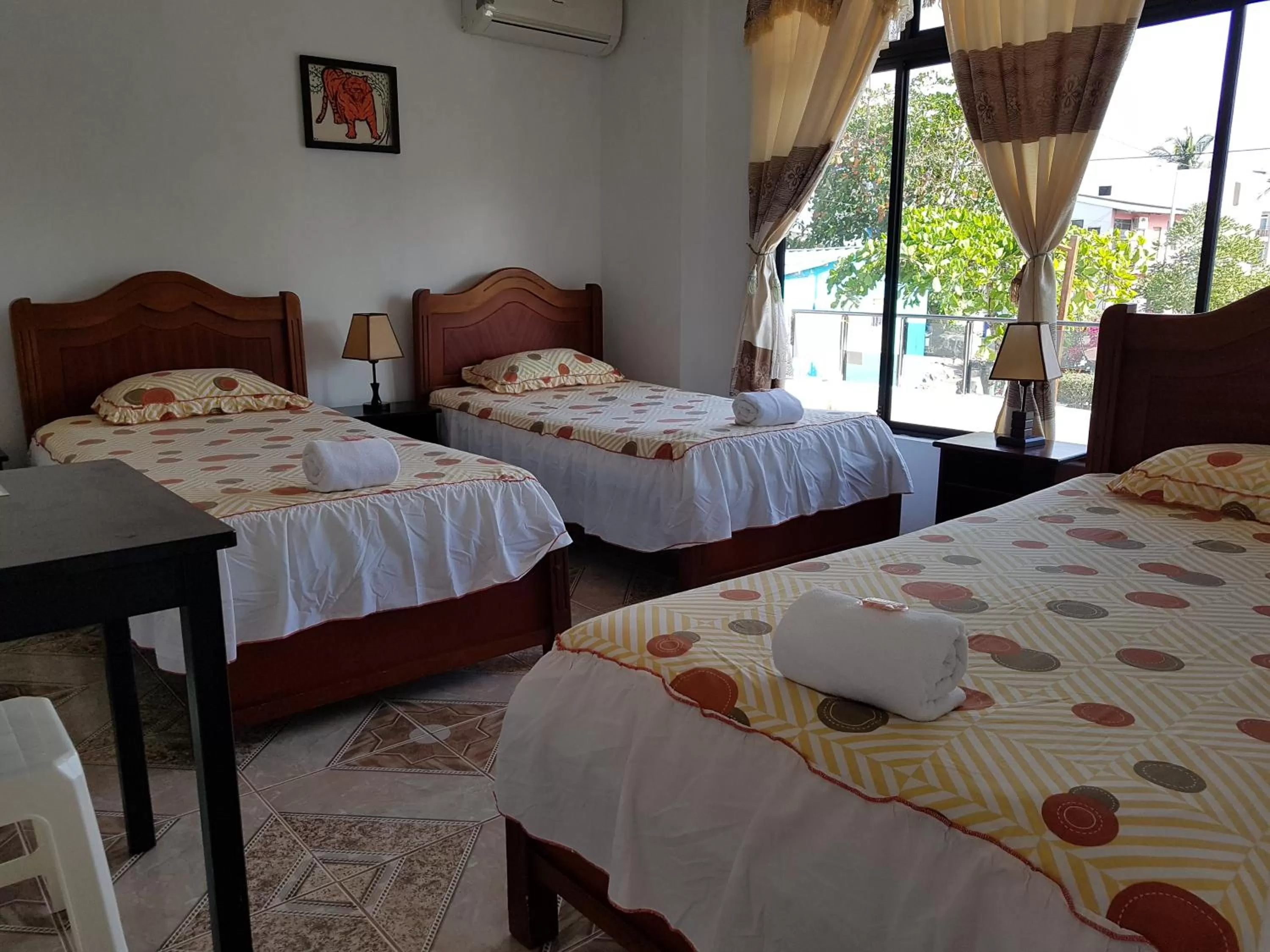 Balcony/Terrace, Bed in Hostal Cerro Azul