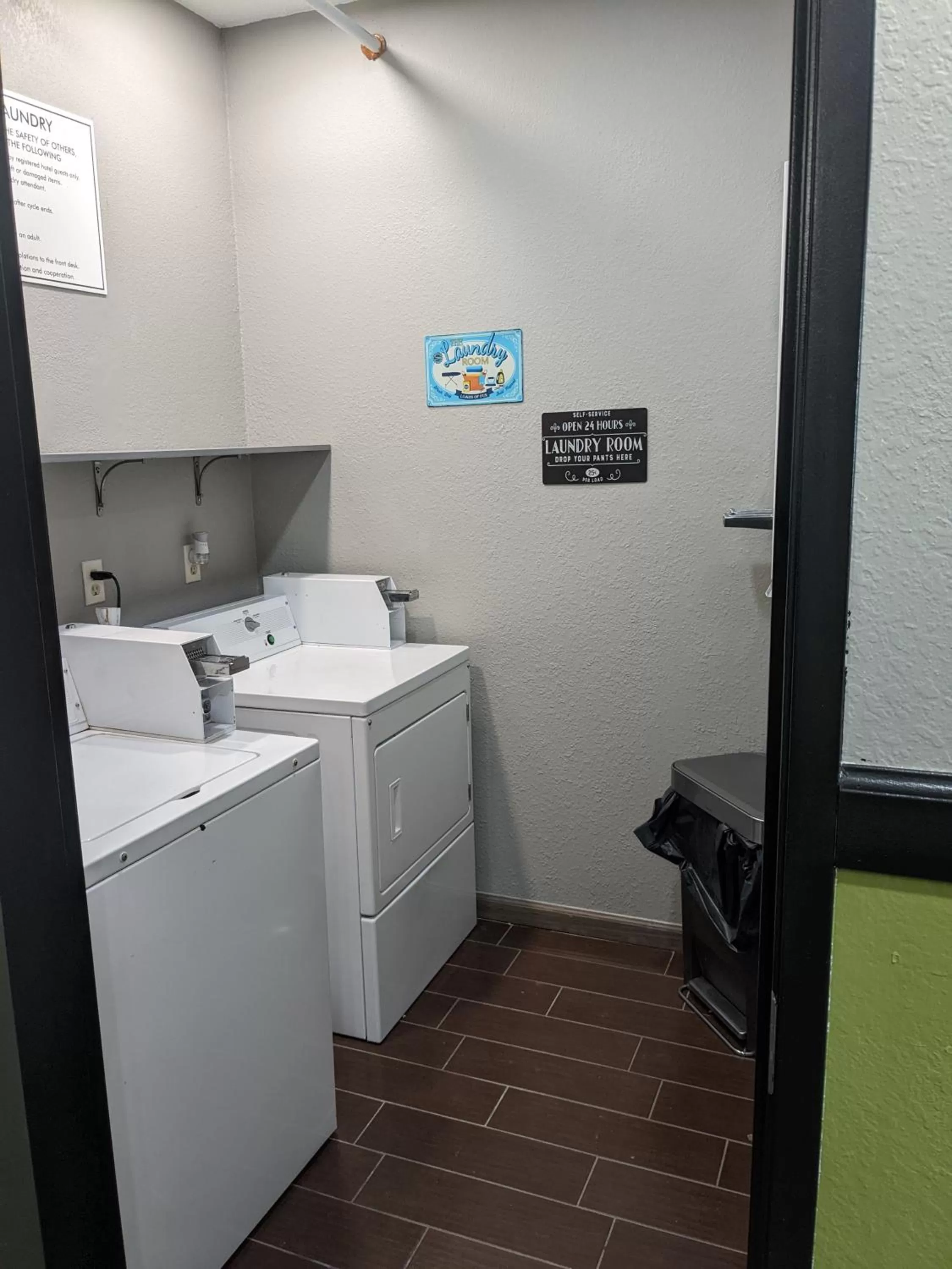 laundry in Quality Inn & Suites Delaware South