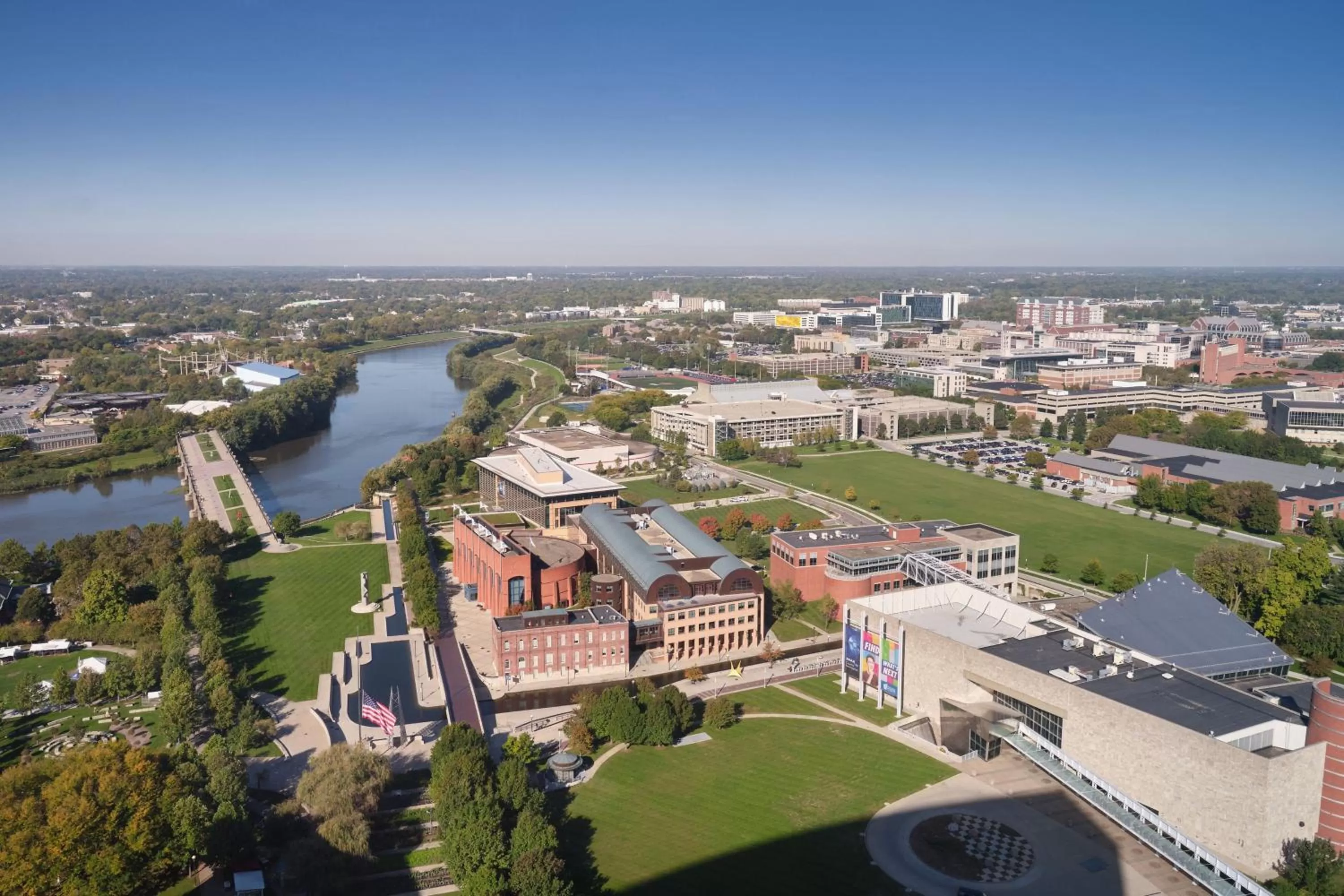 Photo of the whole room in JW Marriott Indianapolis