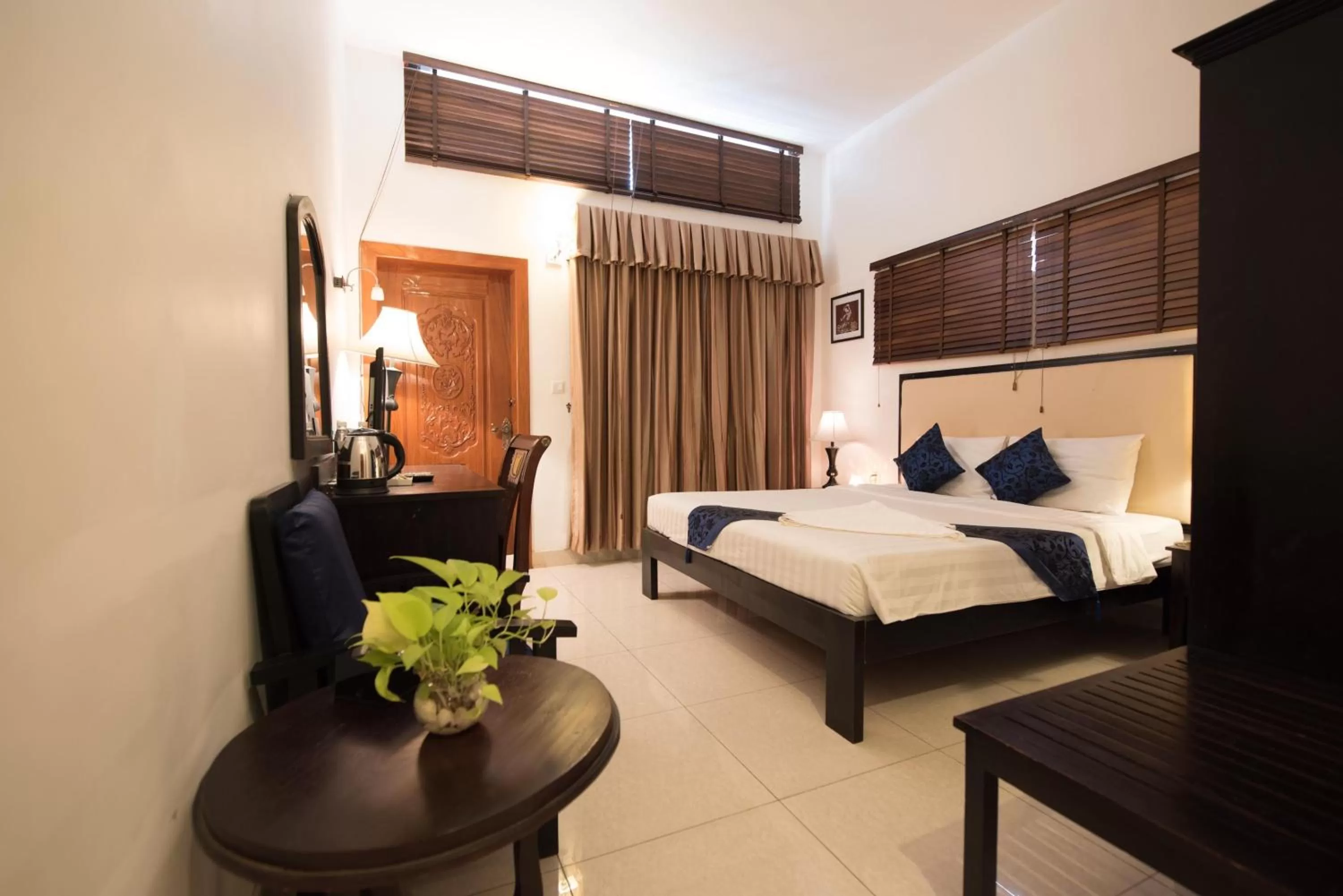 Bedroom in Homesyn Hotel