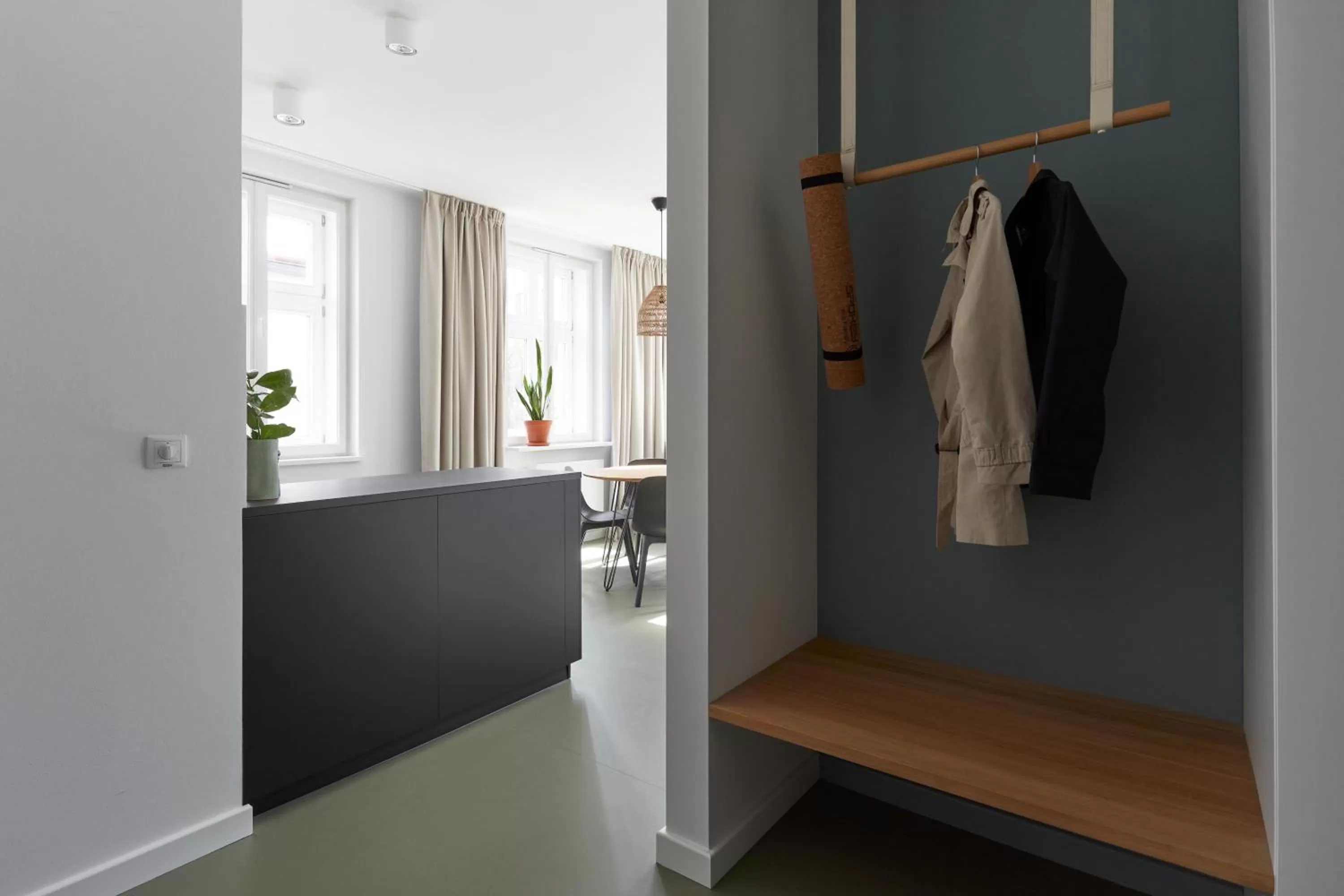 wardrobe in PLANTONIA Aparthotel