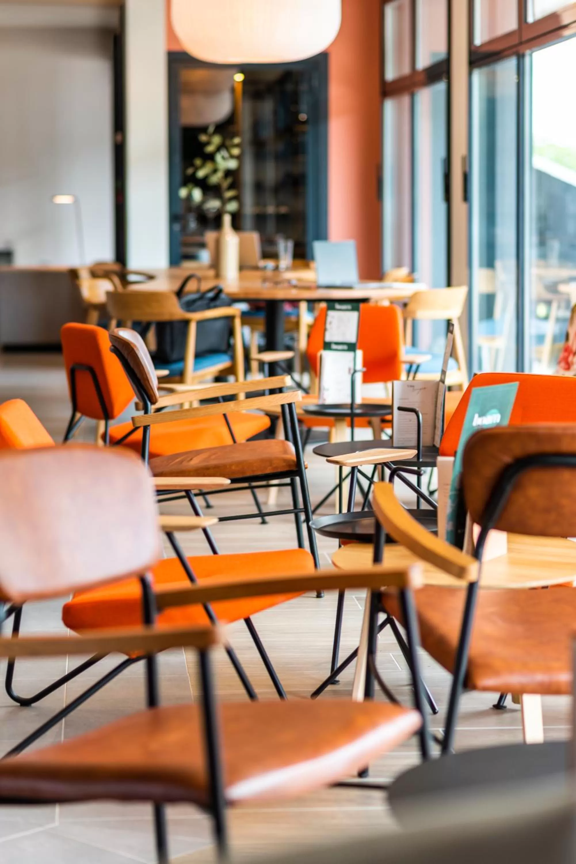 Lounge or bar in ibis Lyon Sud Oullins