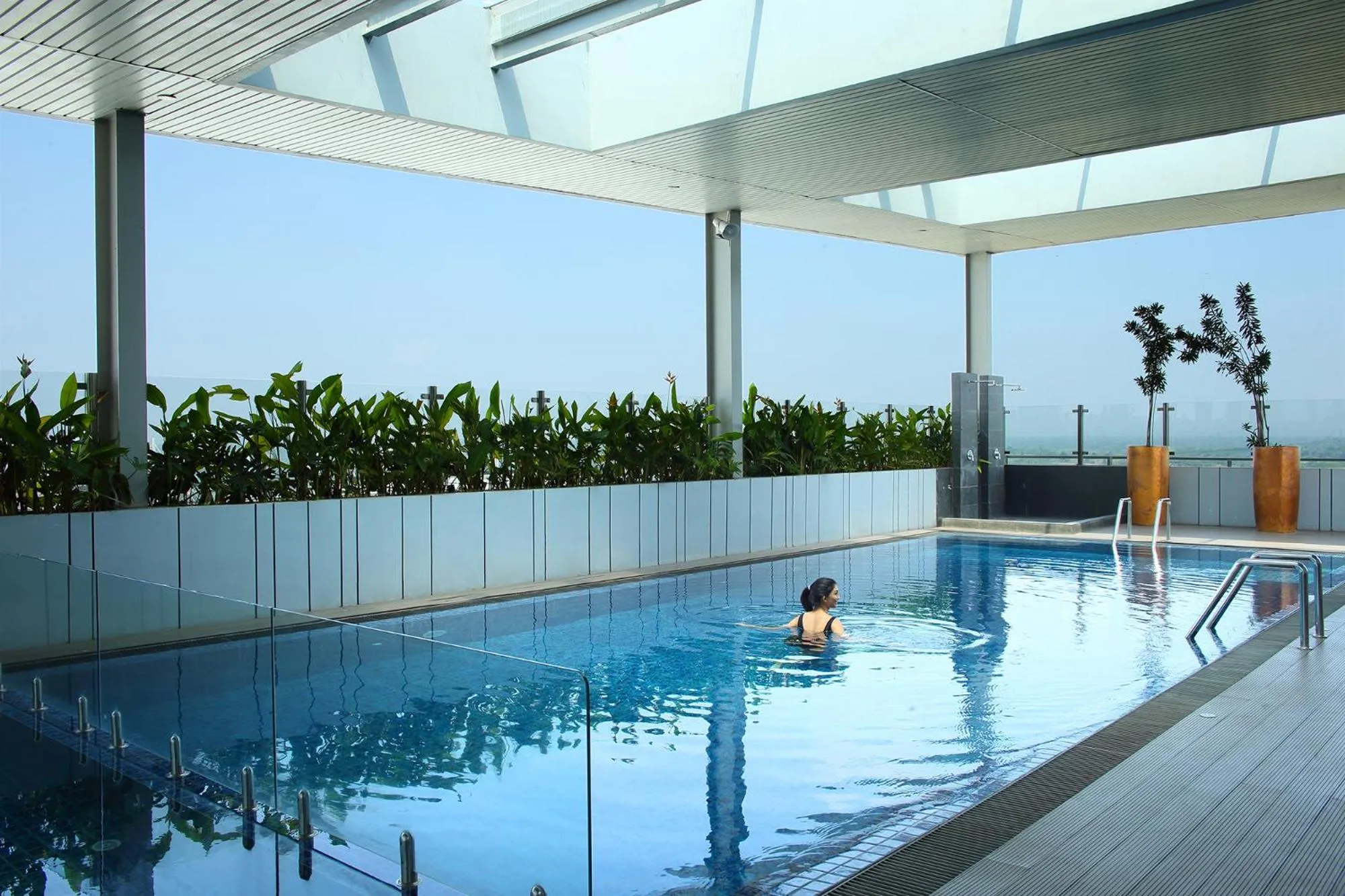 Swimming pool in Hotel Santika Premiere ICE - BSD City