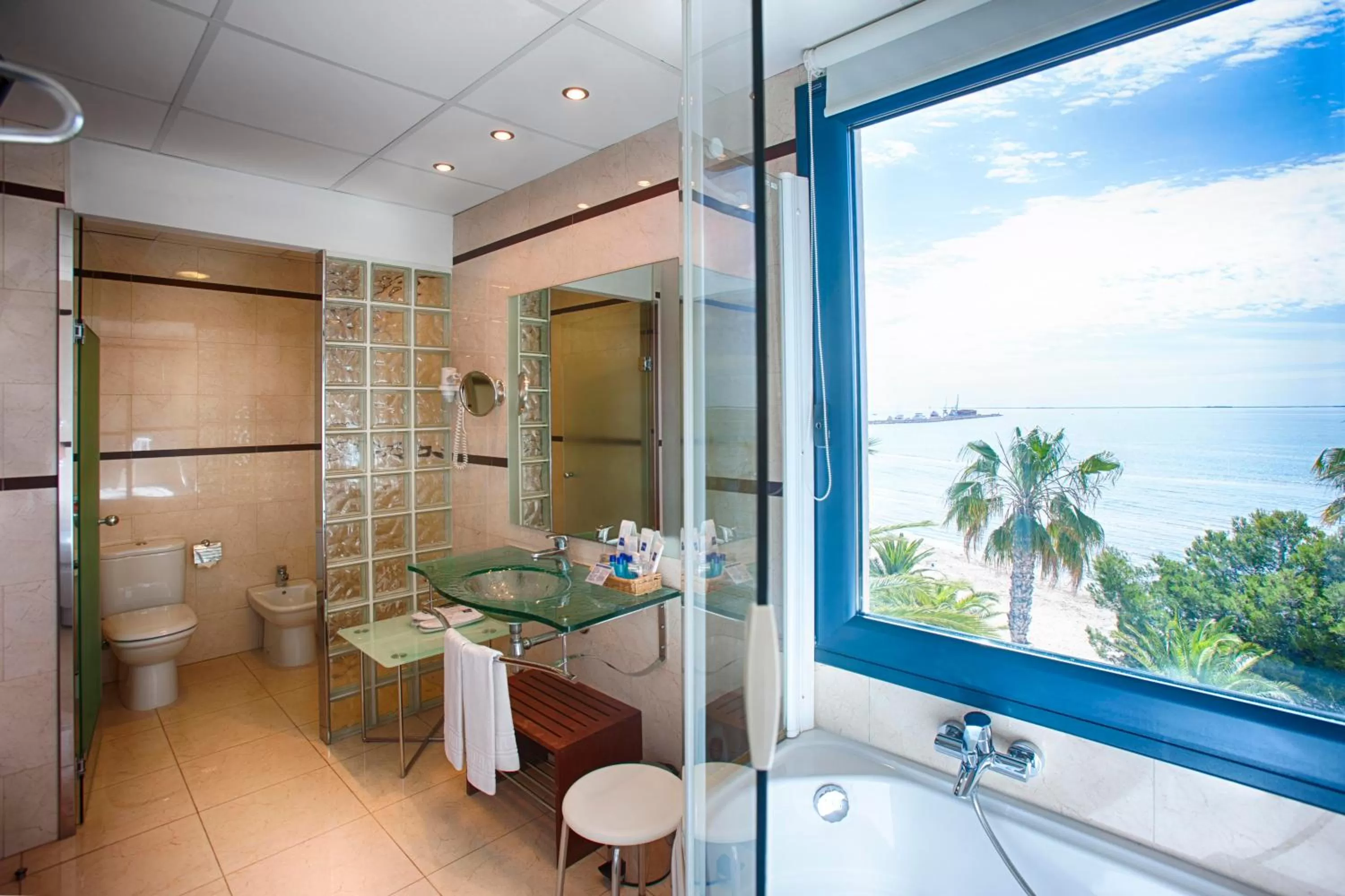Bathroom in Miami Mar - Boutique Hotel & Restaurante