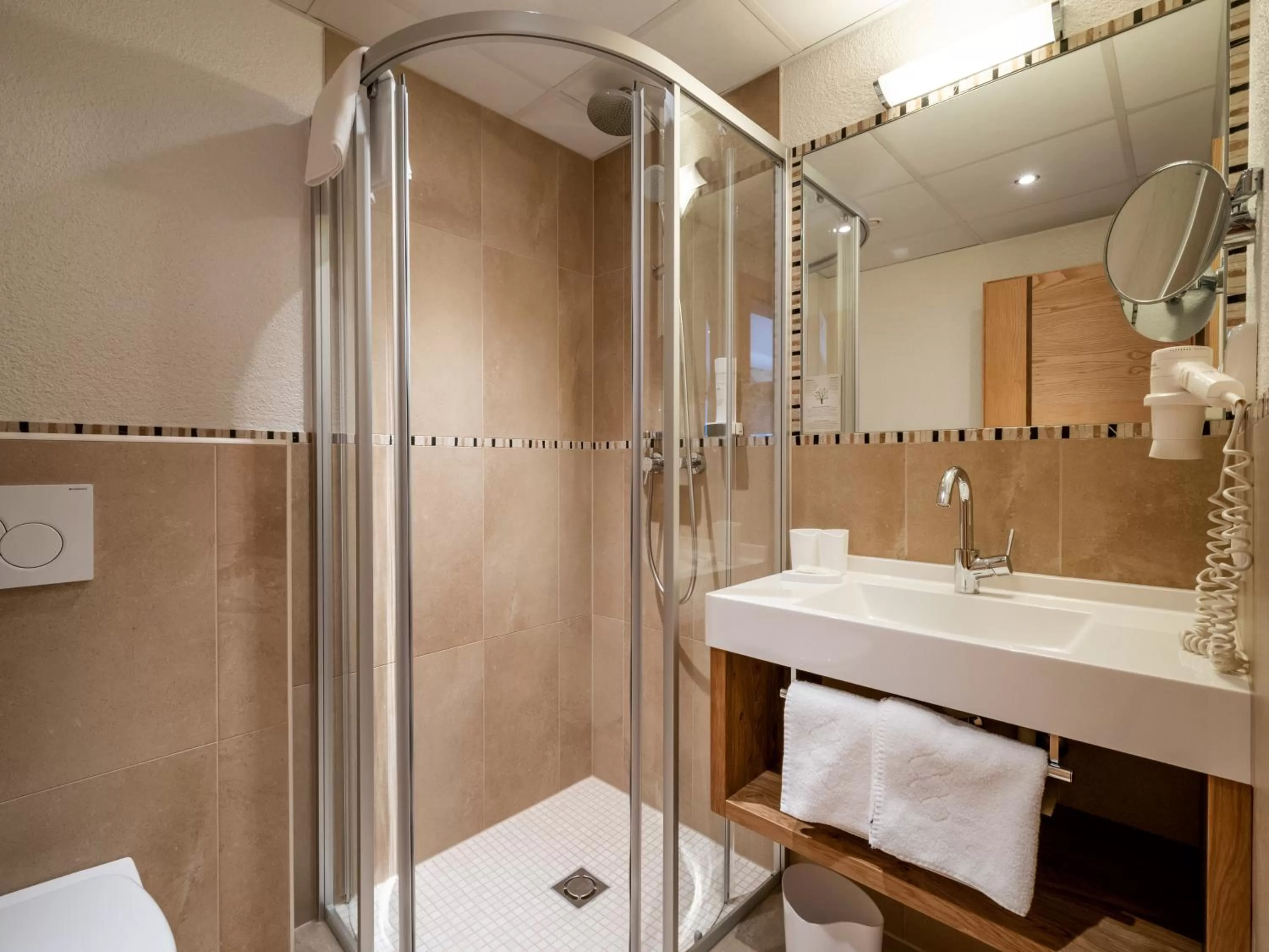 Shower in Alpenhof Hotel Garni Suprême