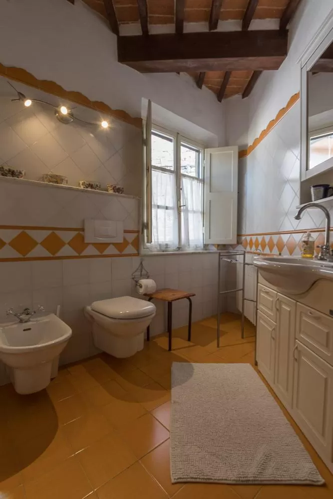 Bathroom in B&B Arivellini