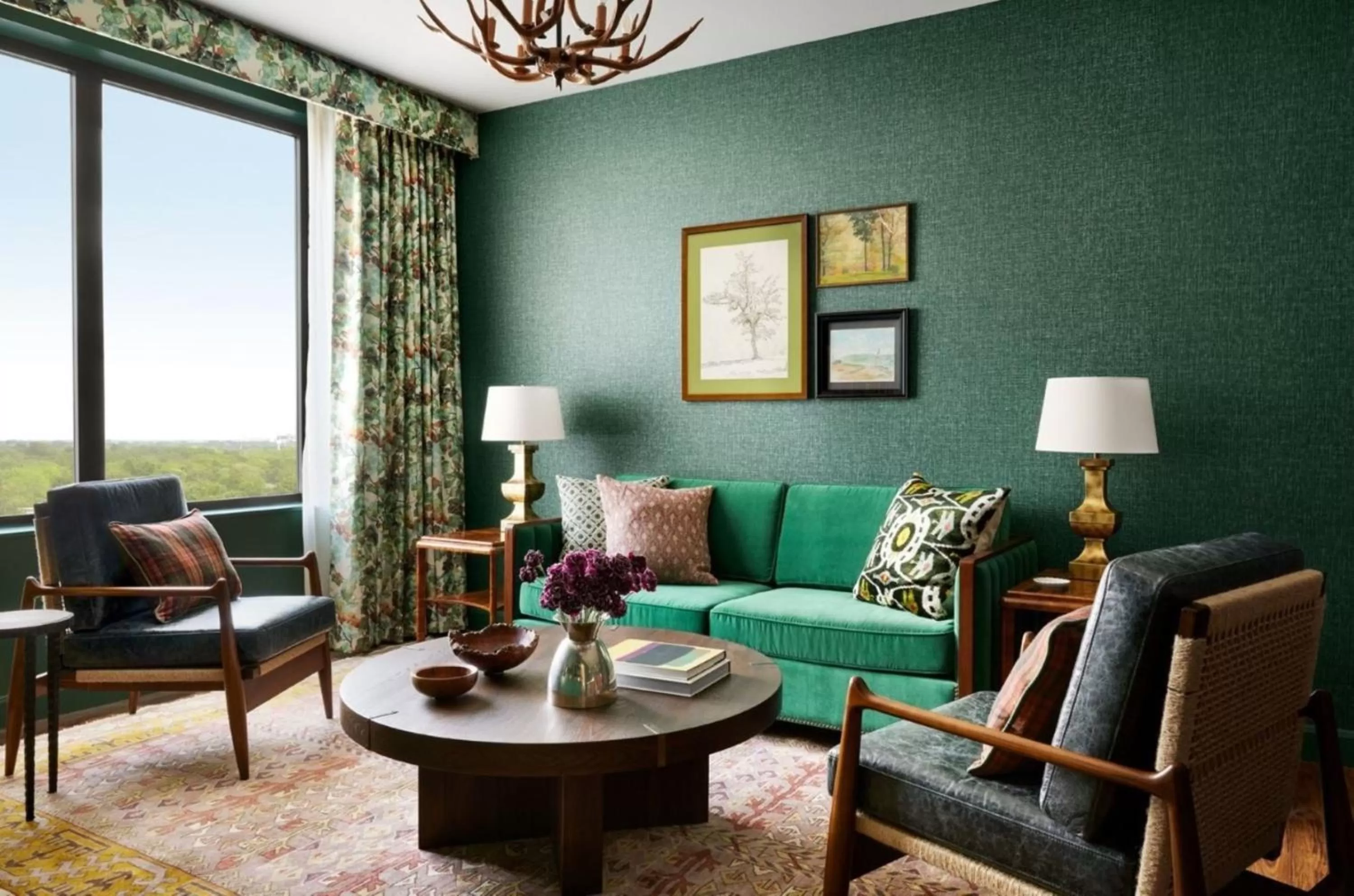 Living room in Graduate by Hilton East Lansing