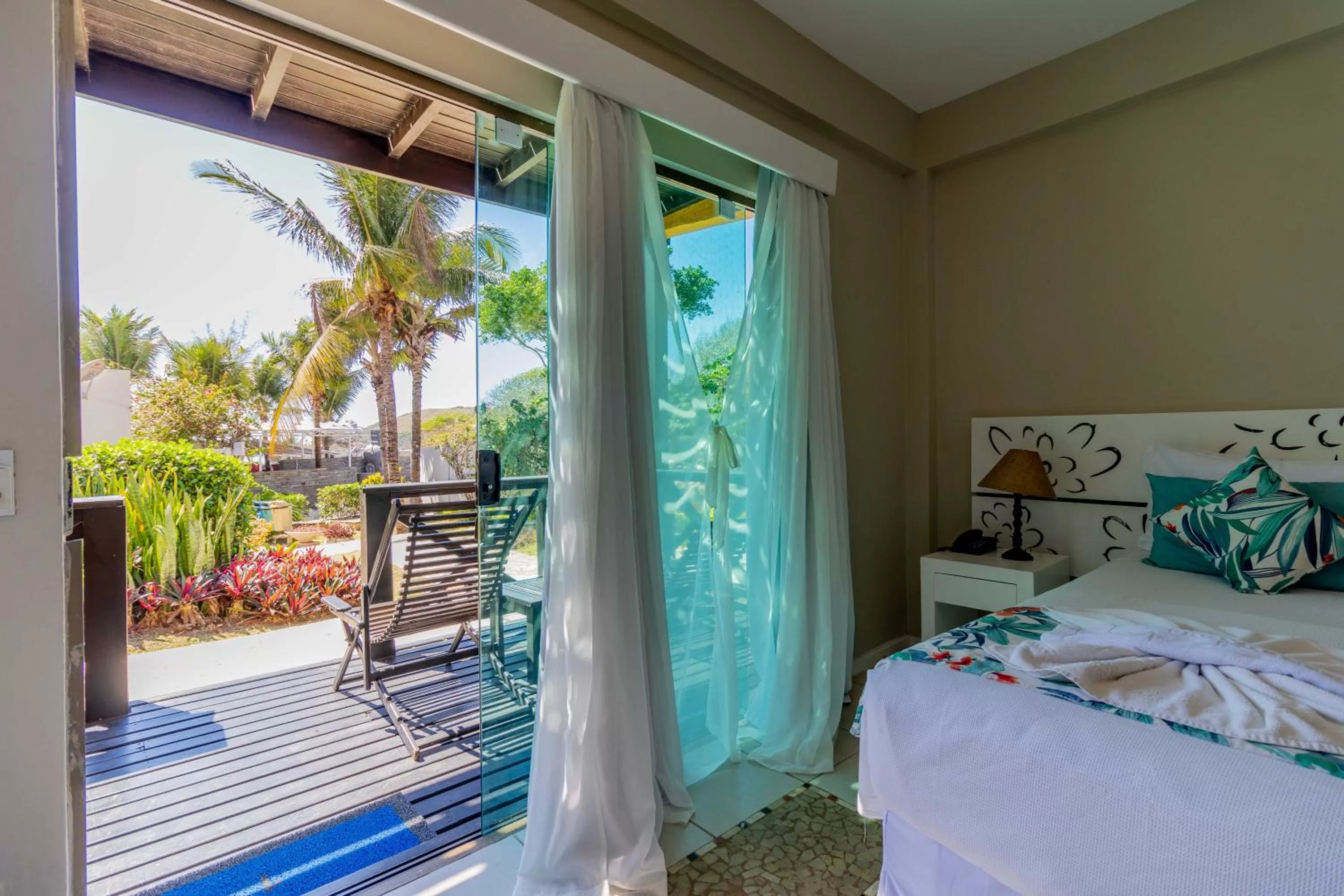 View (from property/room), Bed in Hotel Pousada Brava Club