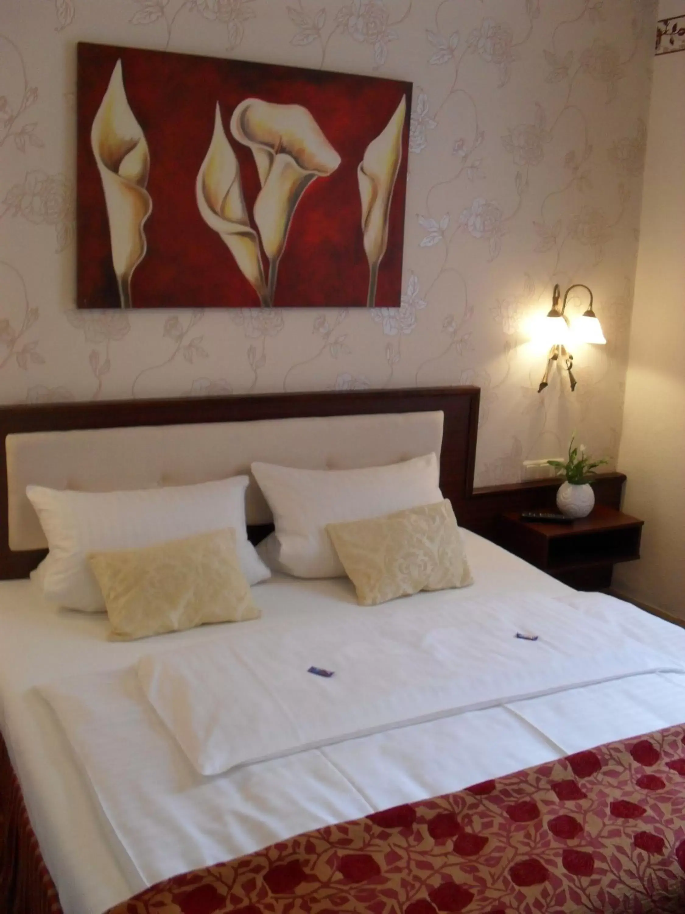 Family Room in In Piazza Family Room in In Piazza