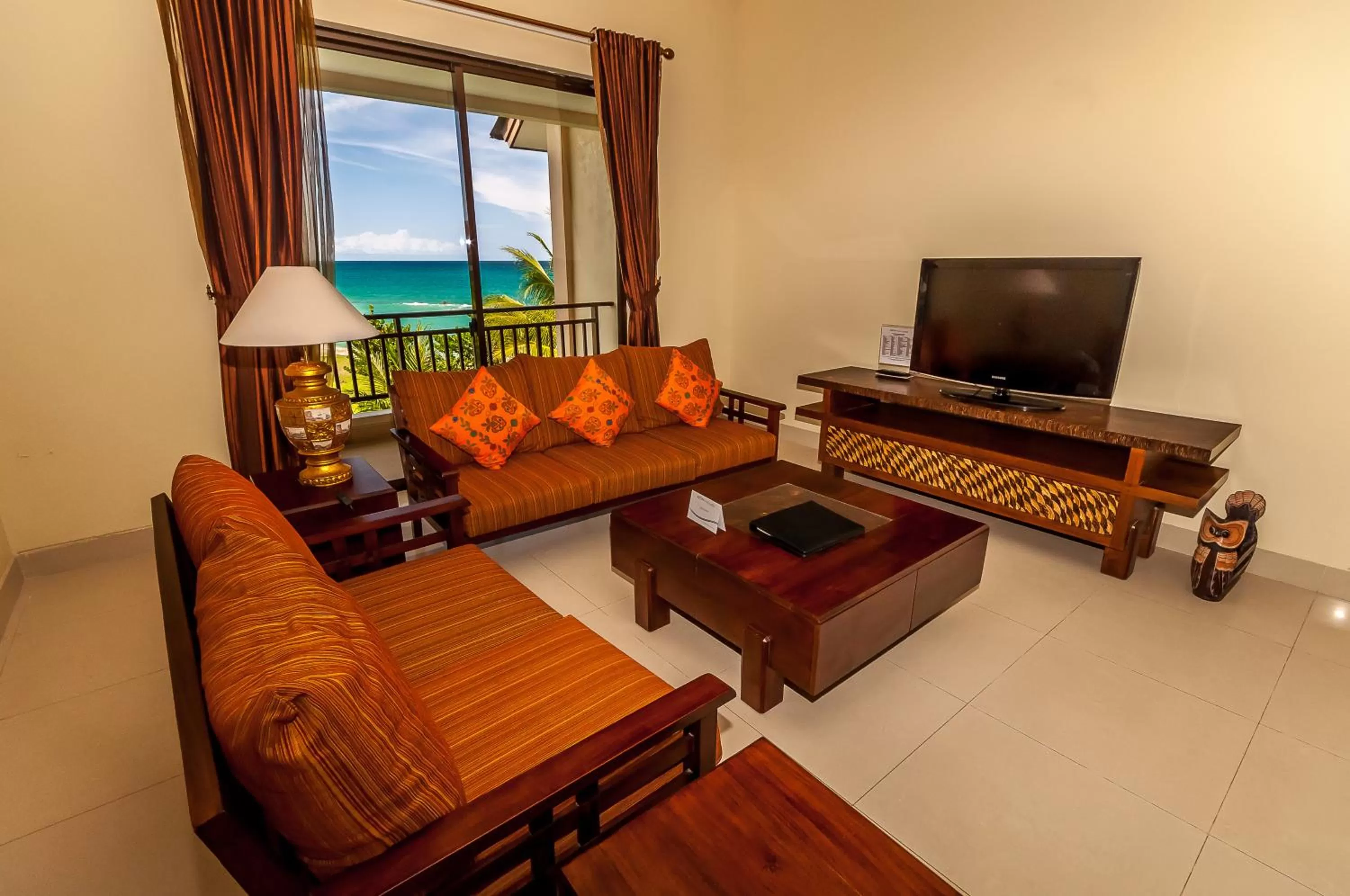 Living room in The Natsepa Resort and Conference Center