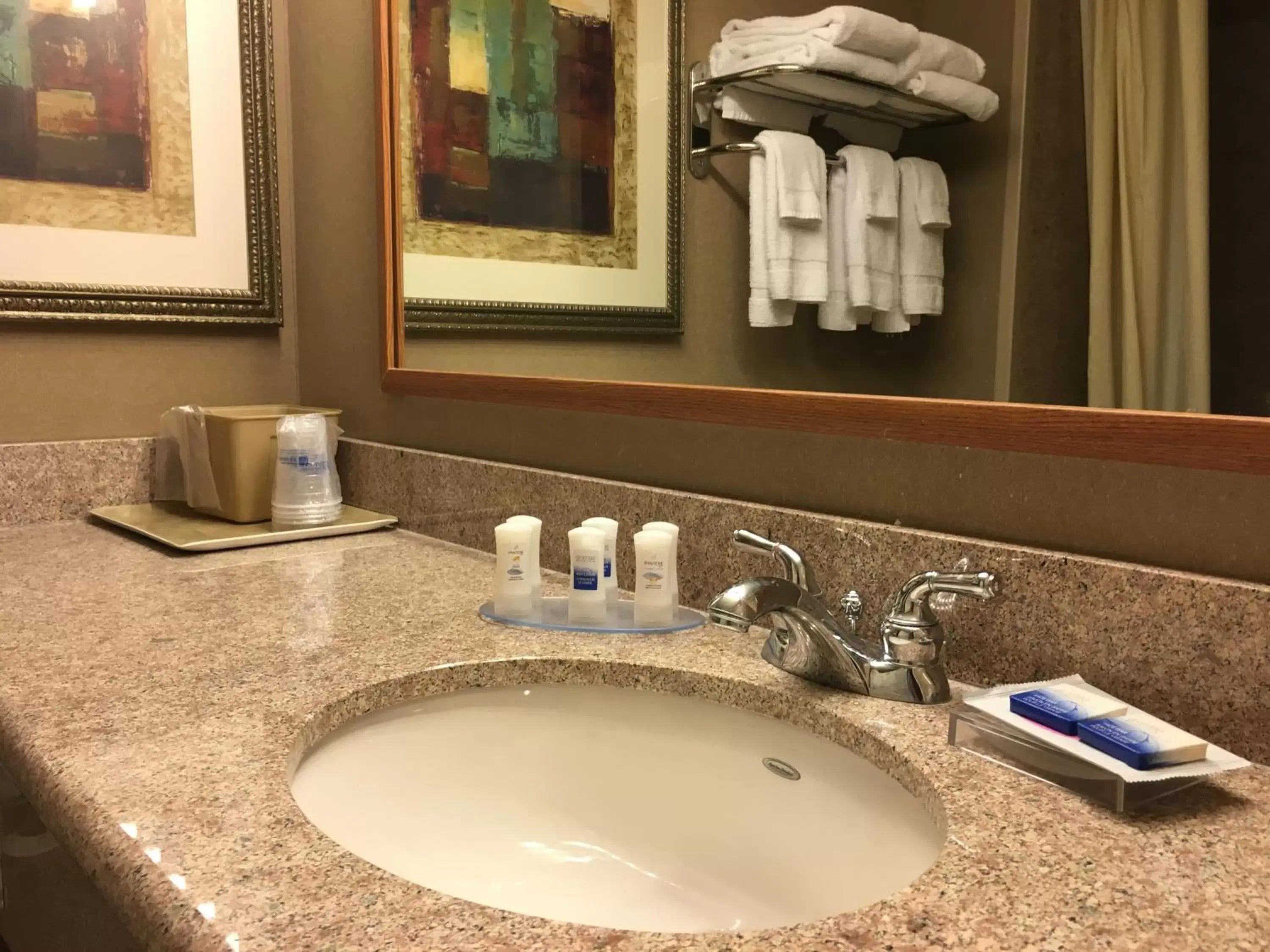 Queen Room with Two Queen Beds - Non-Smoking in Wingate by Wyndham Coon Rapids Queen Room with Two Queen Beds - Non-Smoking in Wingate by Wyndham Coon Rapids