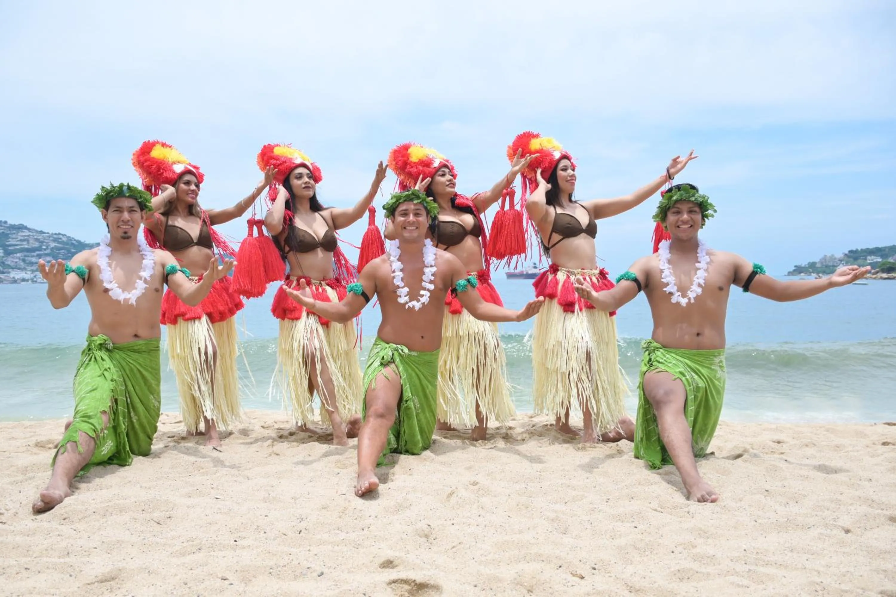 Entertainment in Ritz Acapulco All Inclusive