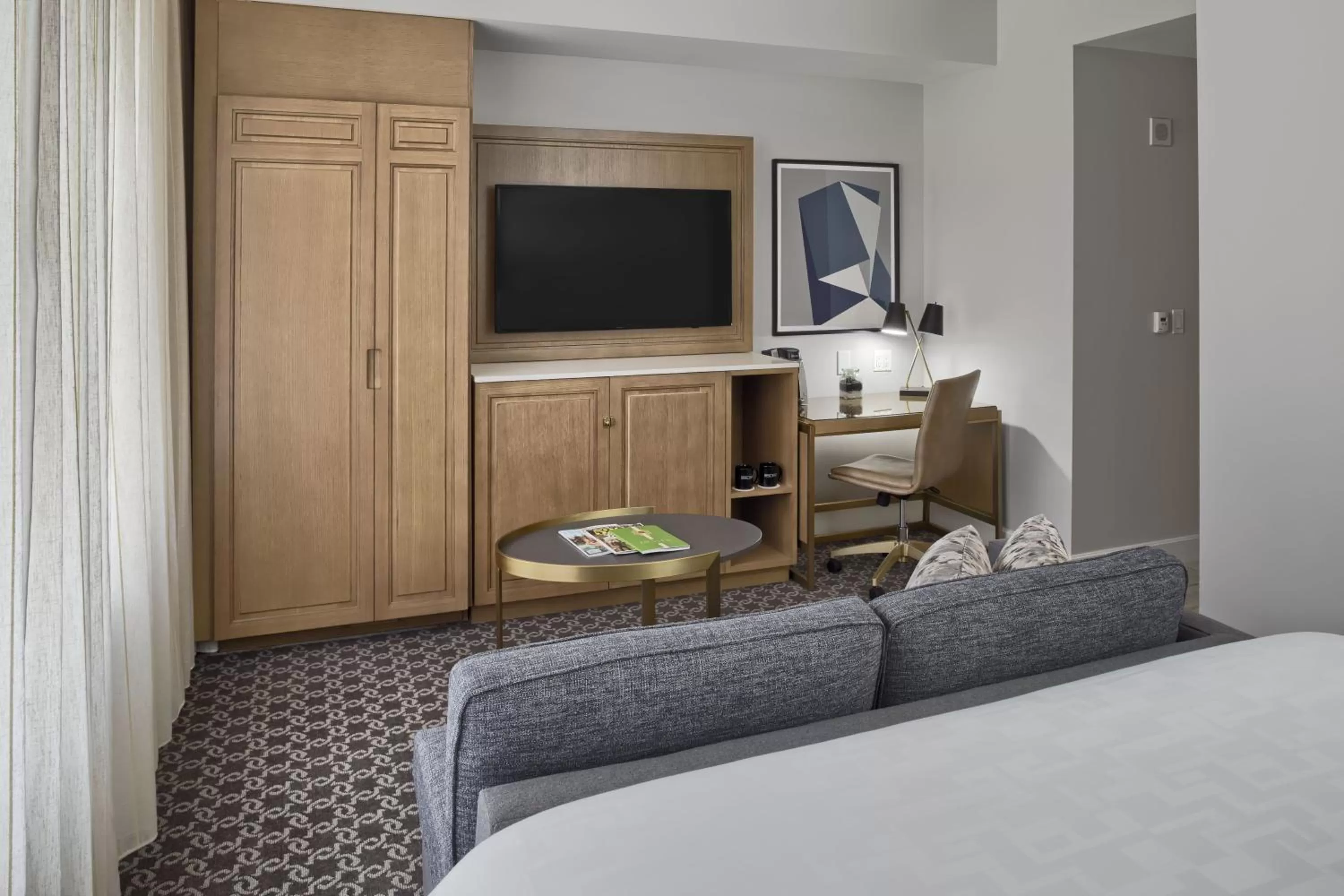 TV and multimedia, Bed in Hotel Teatro