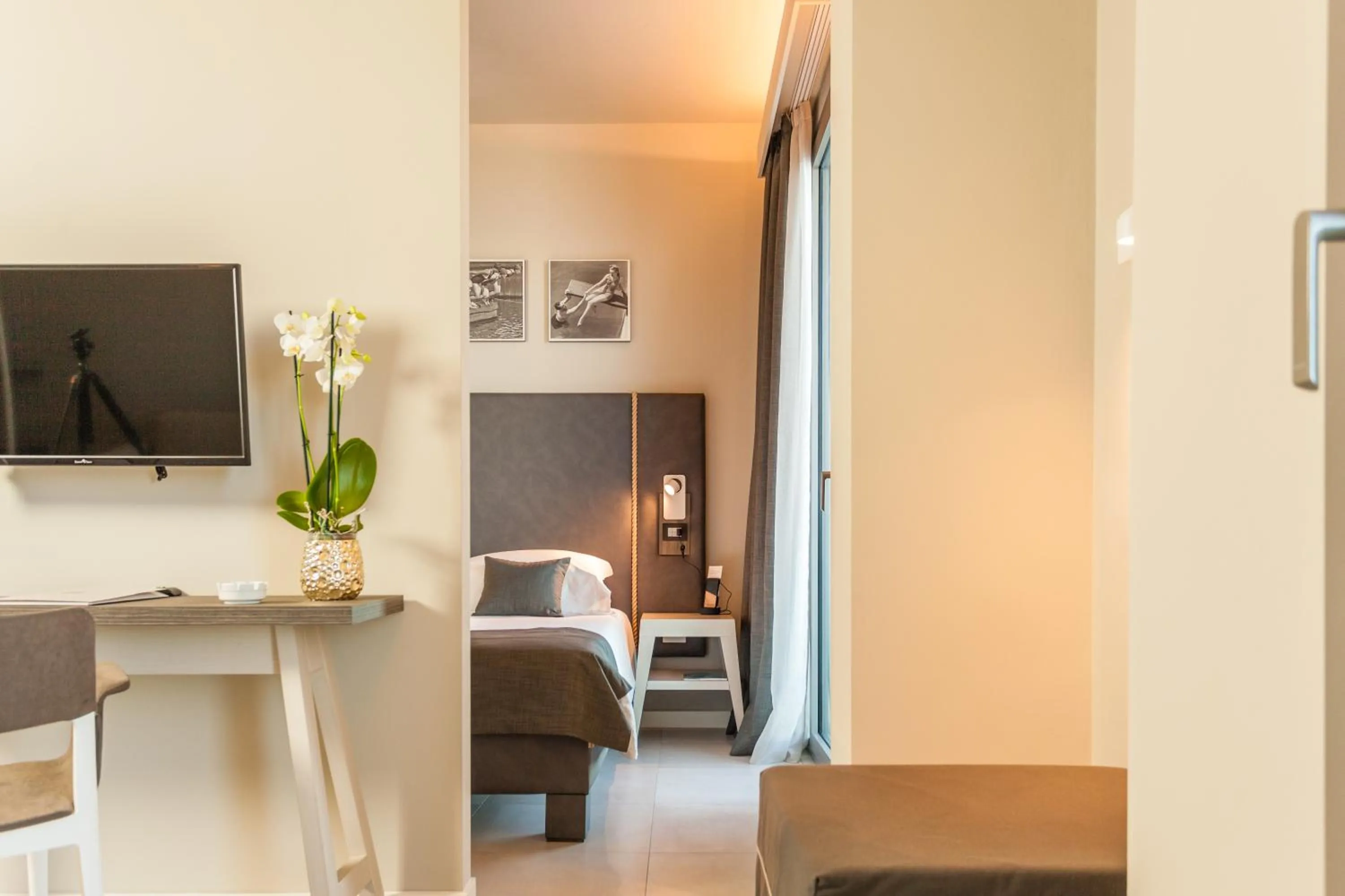 Decorative detail, Bed in Nautilus Family Hotel