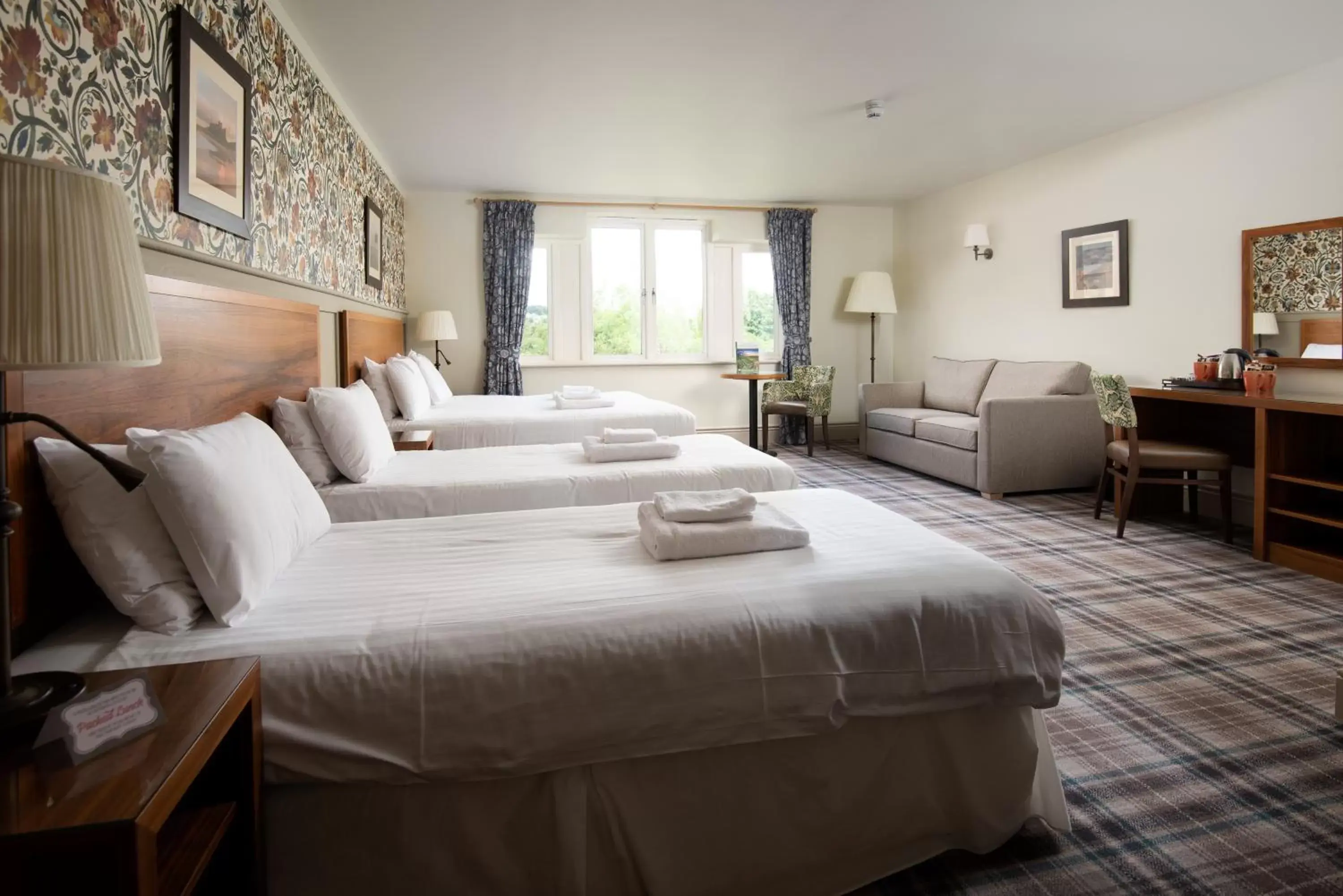 Family Room, sleeps 6 - single occupancy in The Hog's Head Inn - The Inn Collection Group Family Room, sleeps 6 - single occupancy in The Hog's Head Inn - The Inn Collection Group