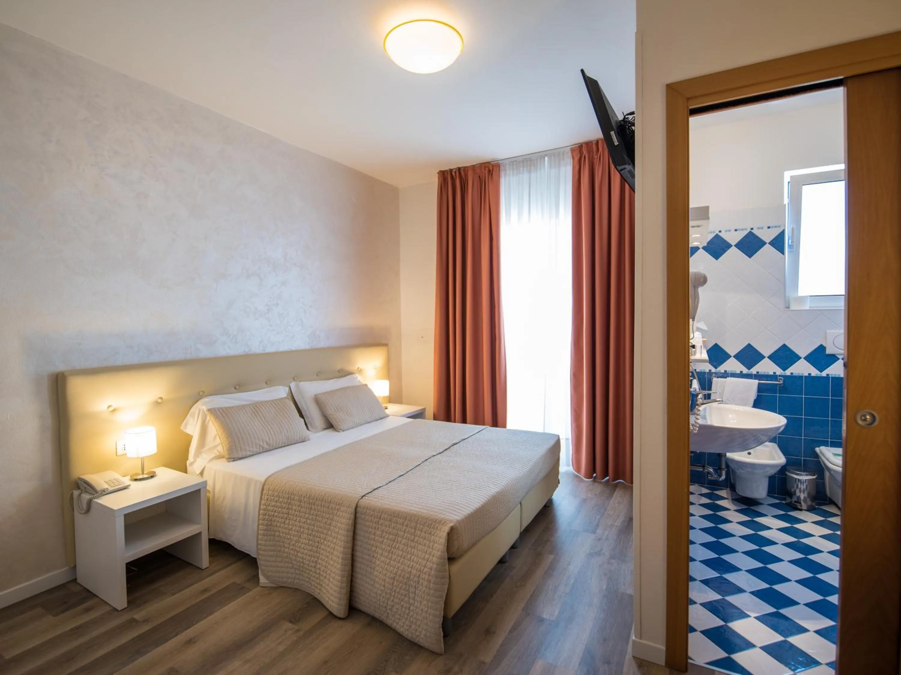 Bathroom in Hotel Touring