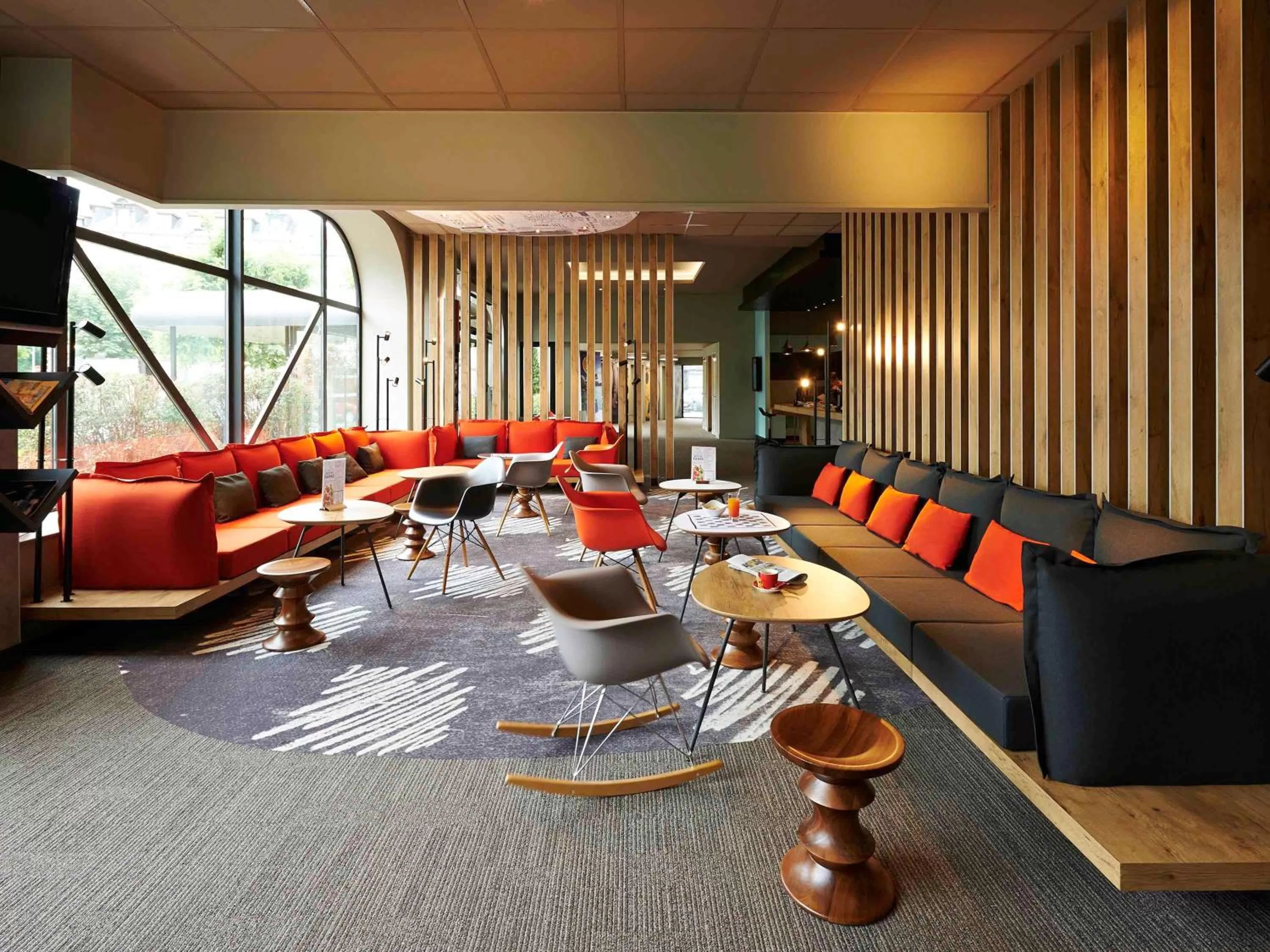Lounge or bar in ibis Strasbourg Centre Historique