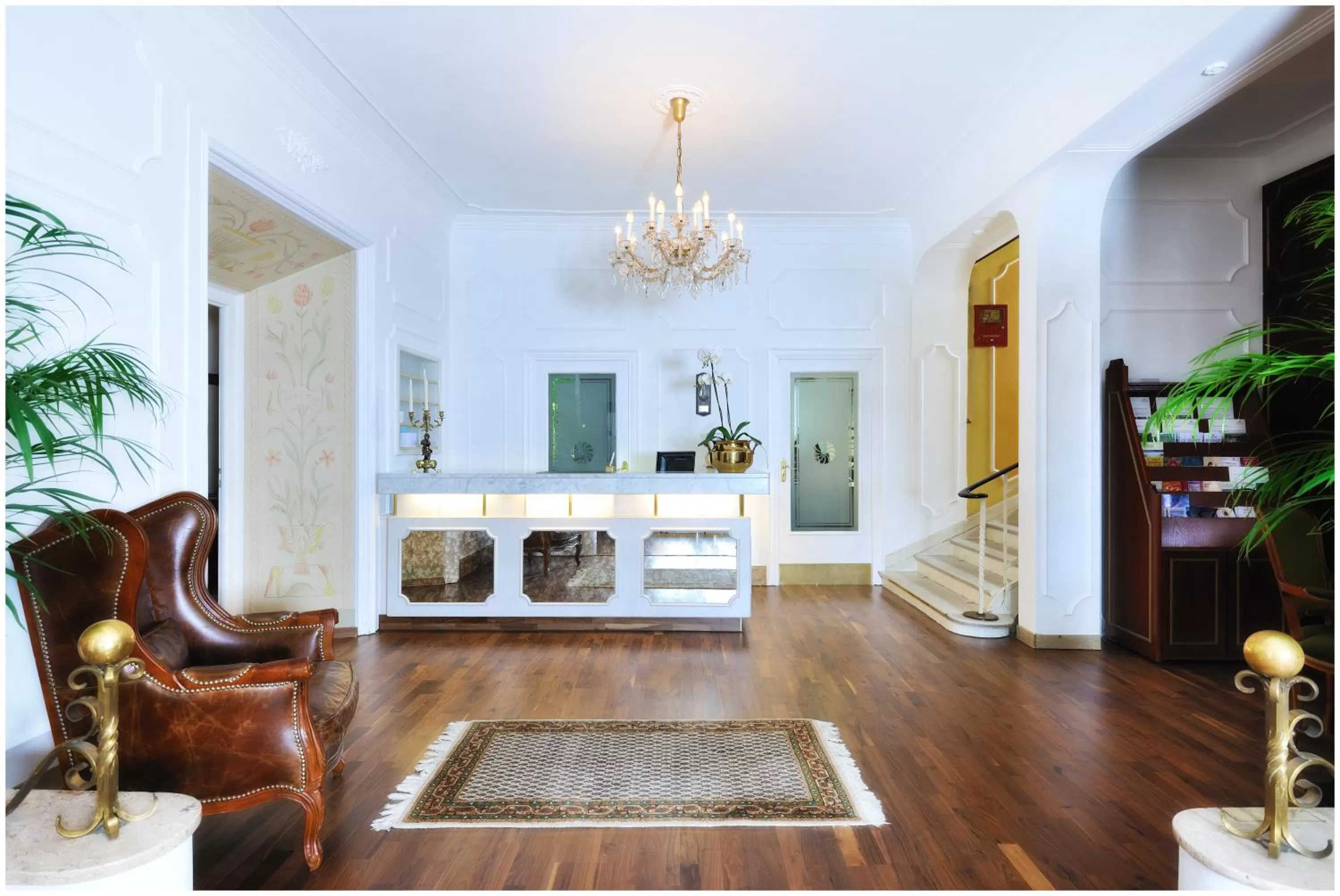 Lobby or reception in BRISTOL Hotel Bad Kissingen