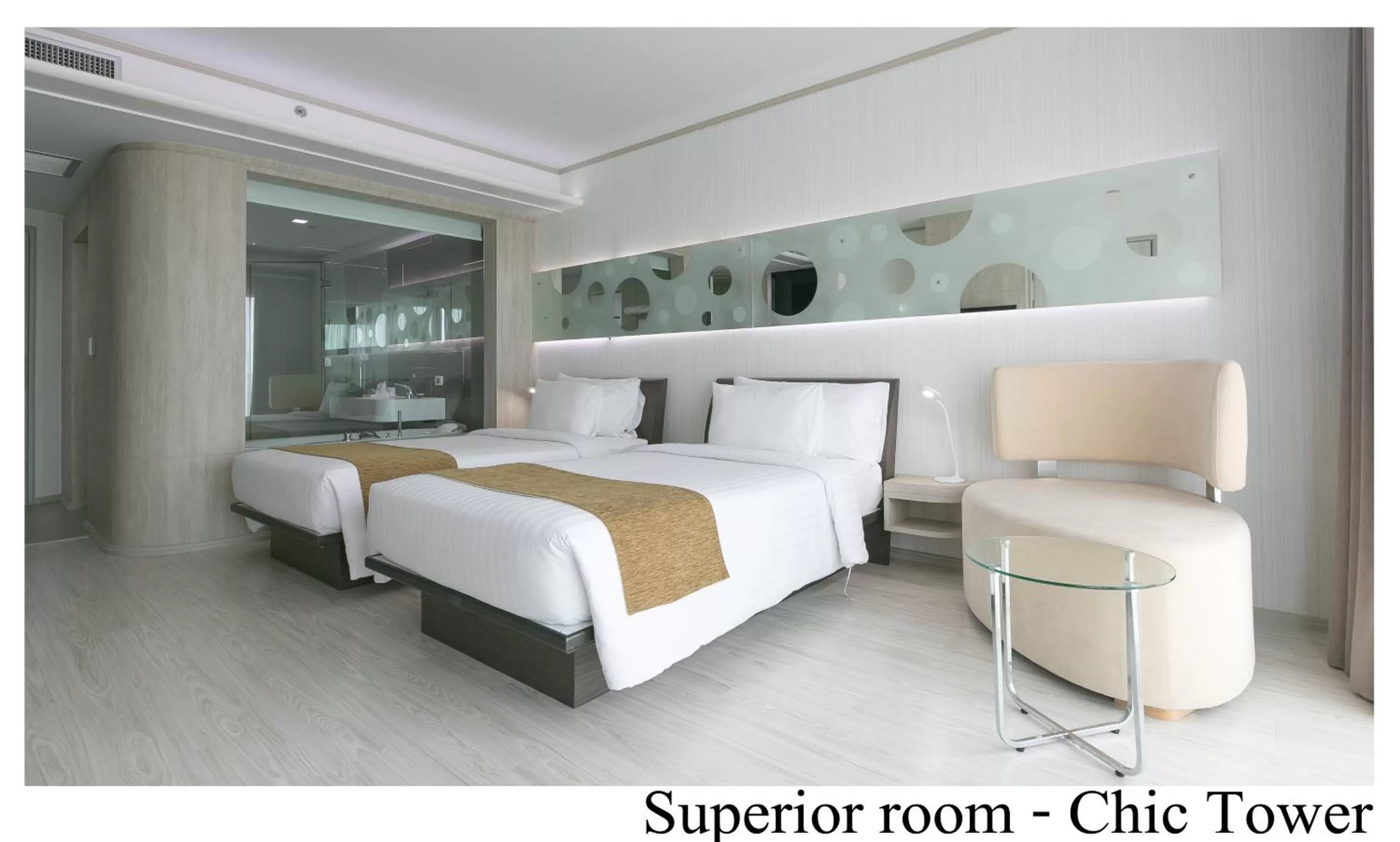 Superior Double or Twin Room - Chic Tower in Pattaya Discovery Beach Hotel - SHA Extra Plus