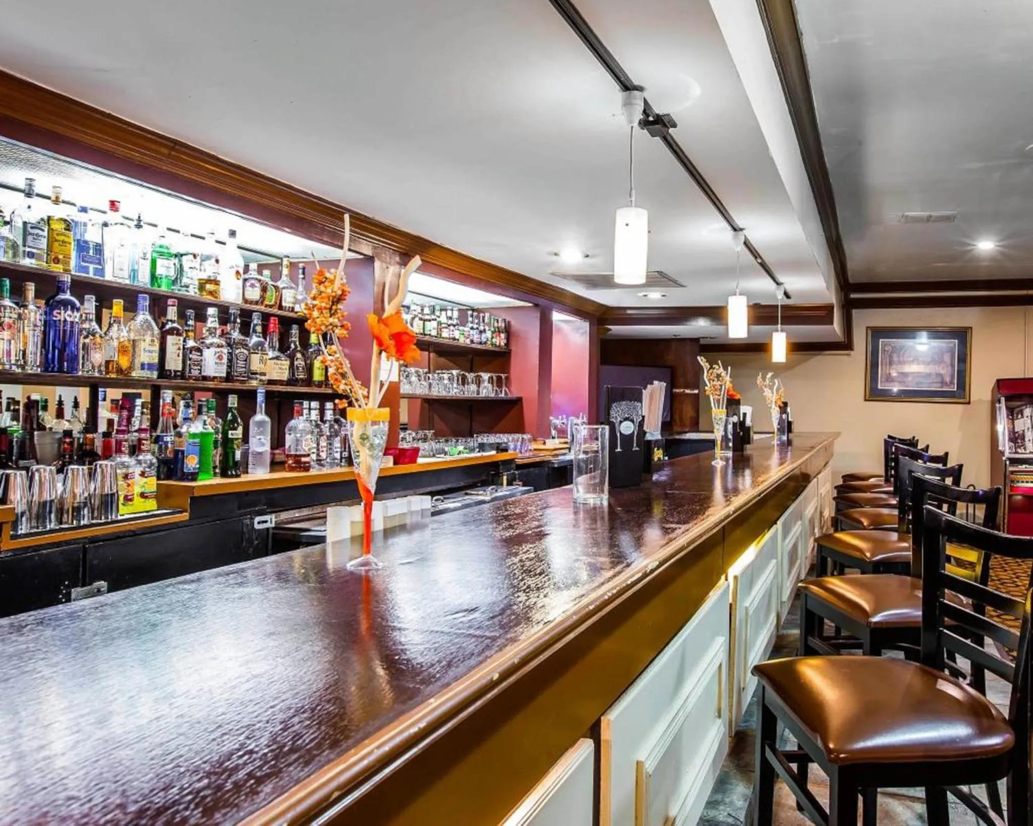 Restaurant/places to eat in Ramada by Wyndham Birmingham Airport