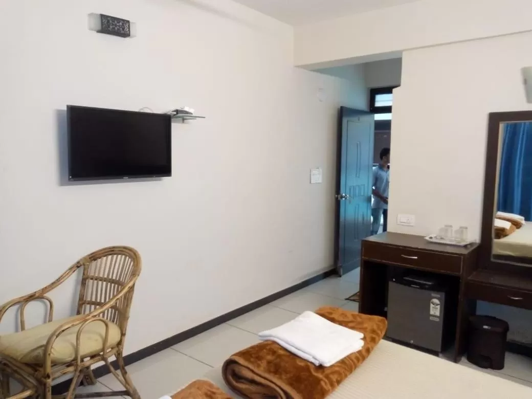 Bed in Hotel Arambol Arbour