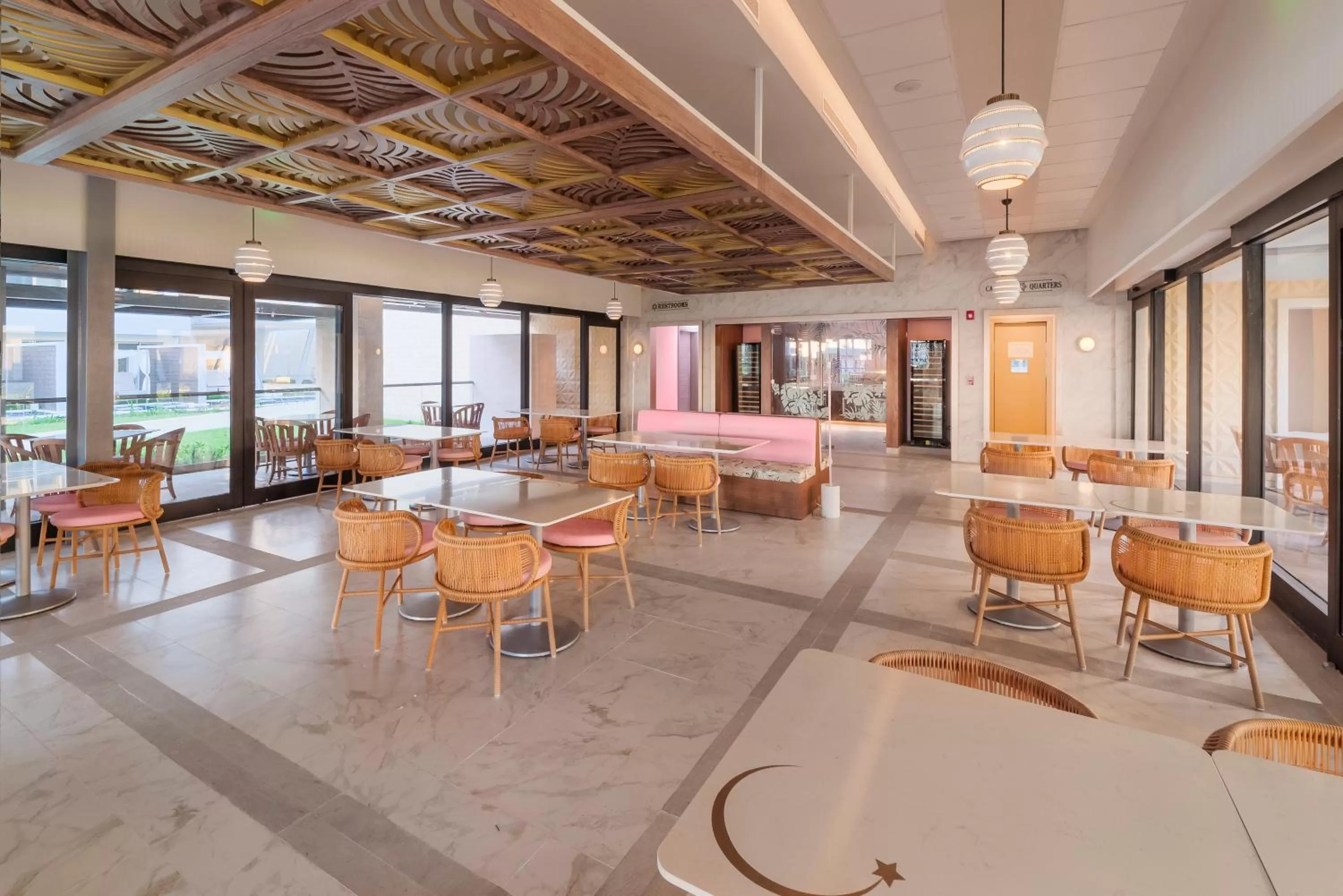 Restaurant/places to eat in Planet Hollywood Cancun by Royalton, An Autograph Collection All-Inclusive Resort