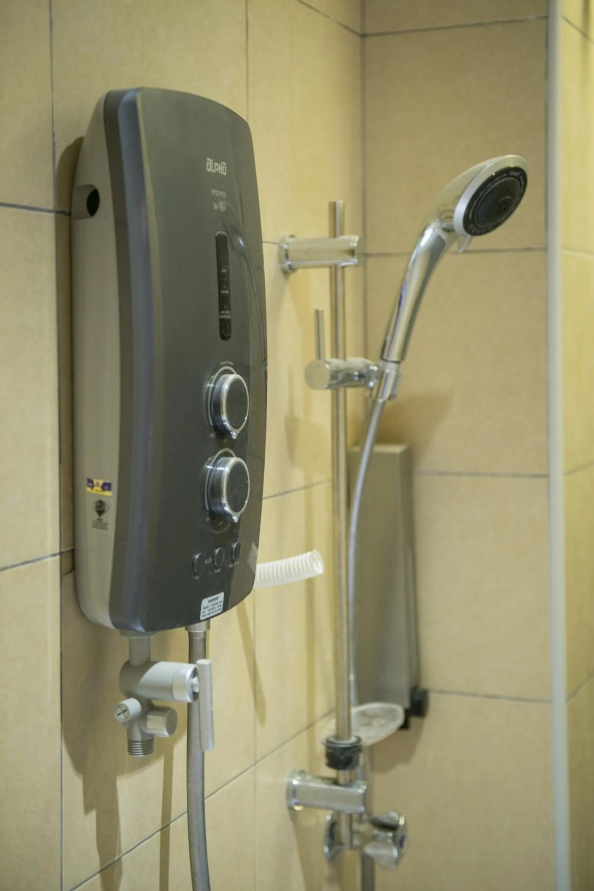 Shower in Sovotel Uptown 101