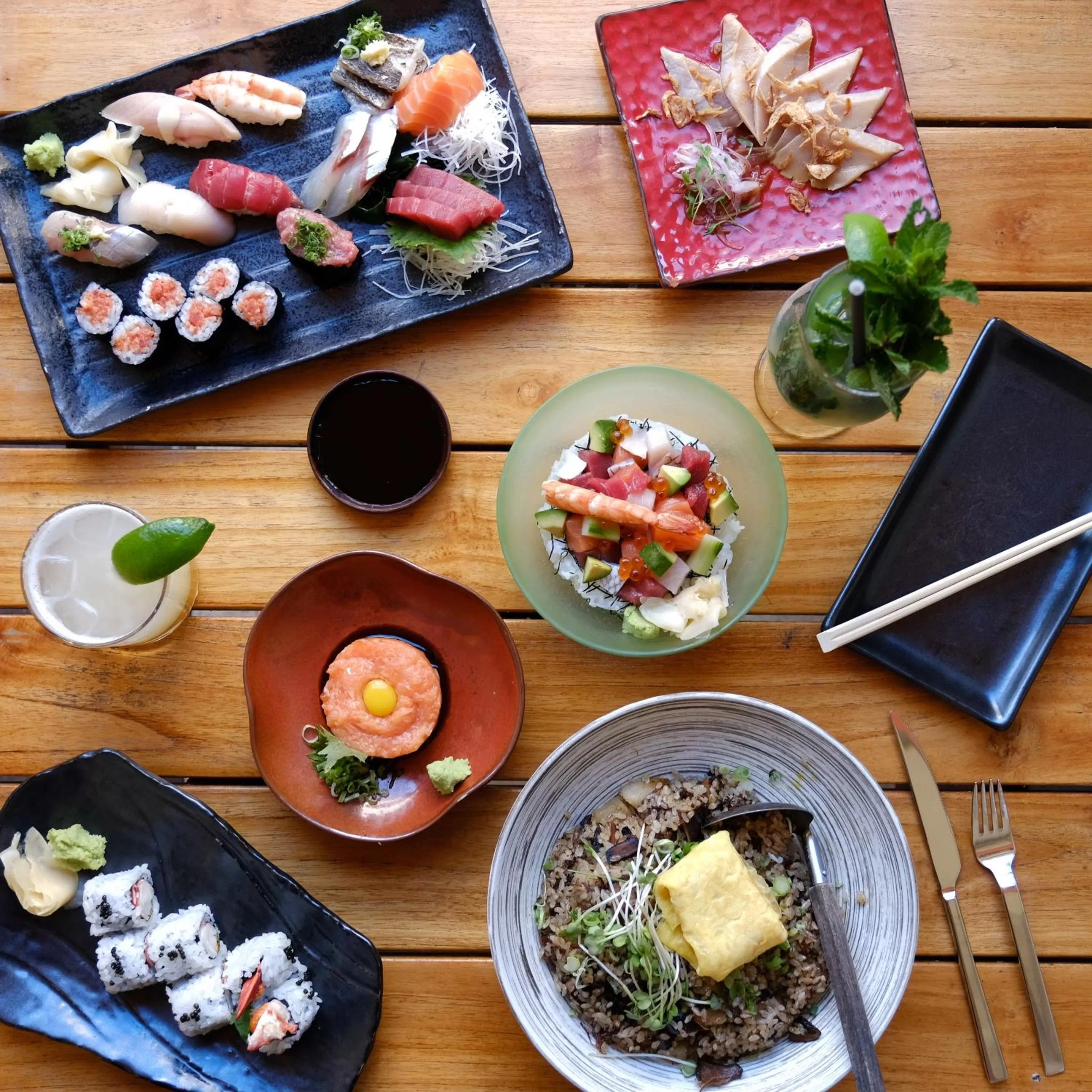 Food and drinks in The Plymouth South Beach