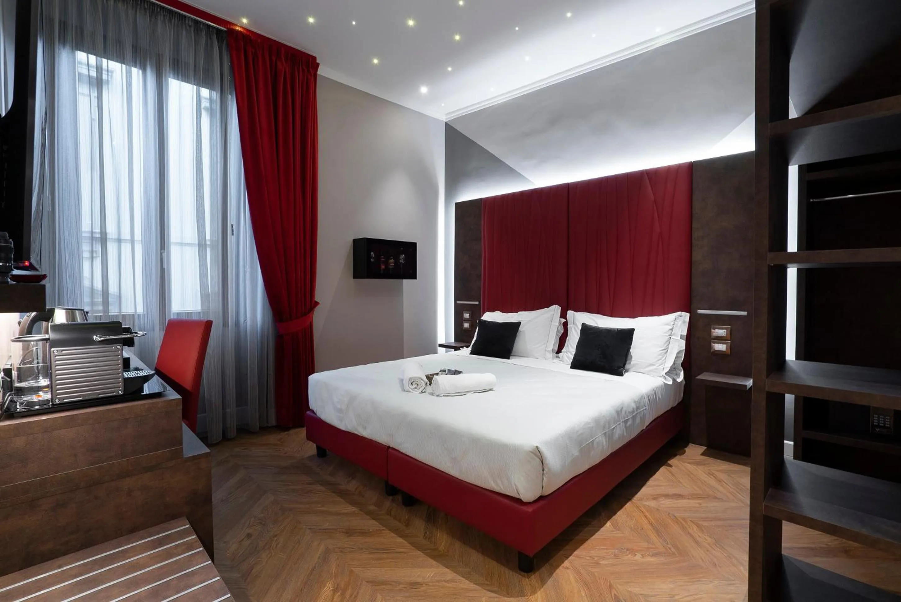 Bed in Artemide Guest House