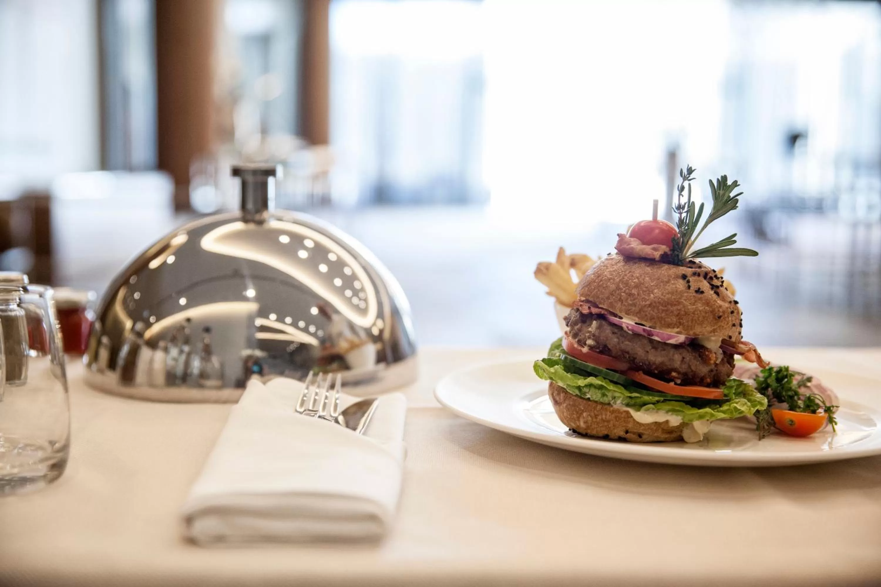 Photo of the whole room in AlpenGold Hotel Davos