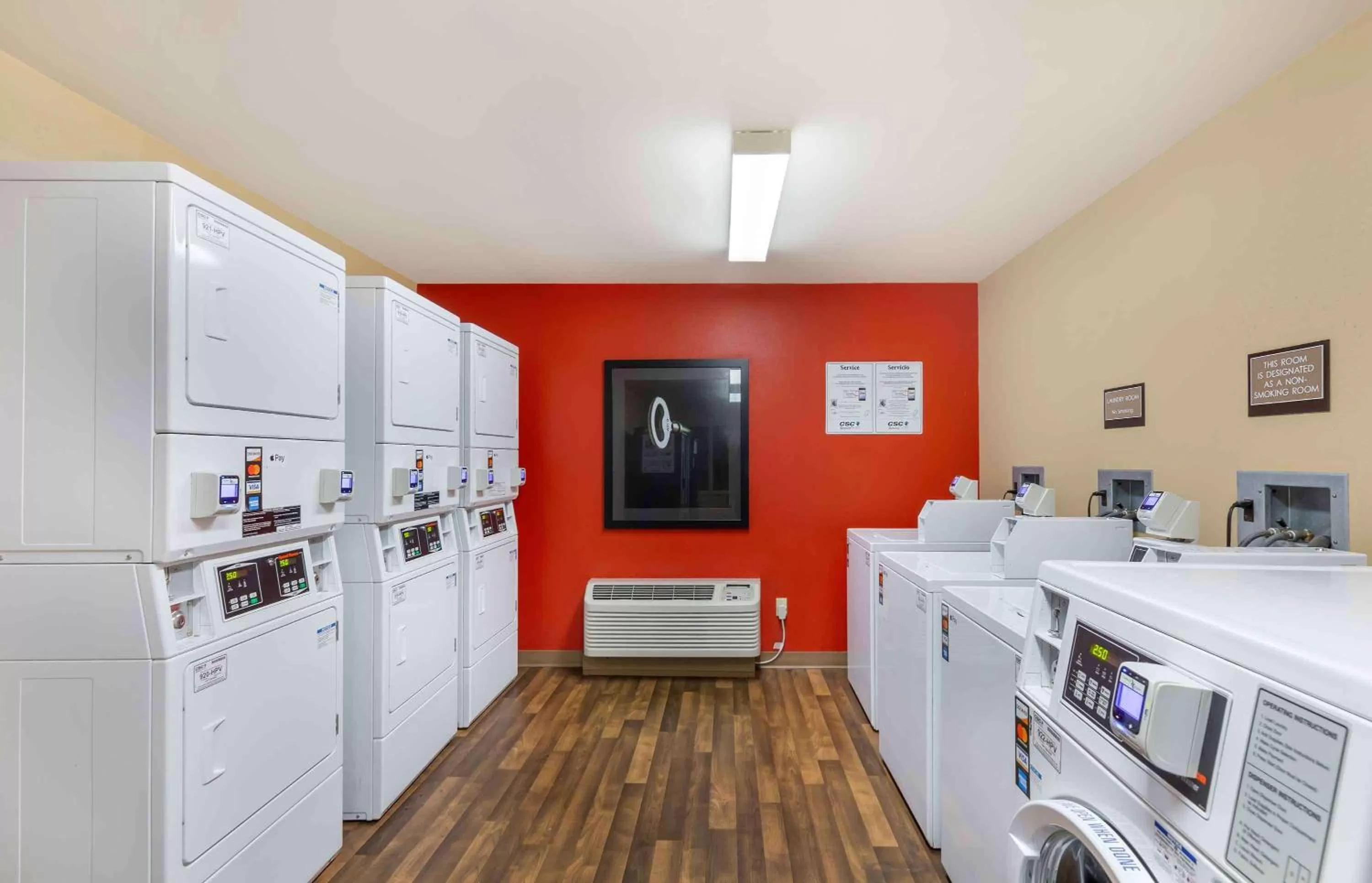 Property building in Extended Stay America Suites - Cleveland - Brooklyn