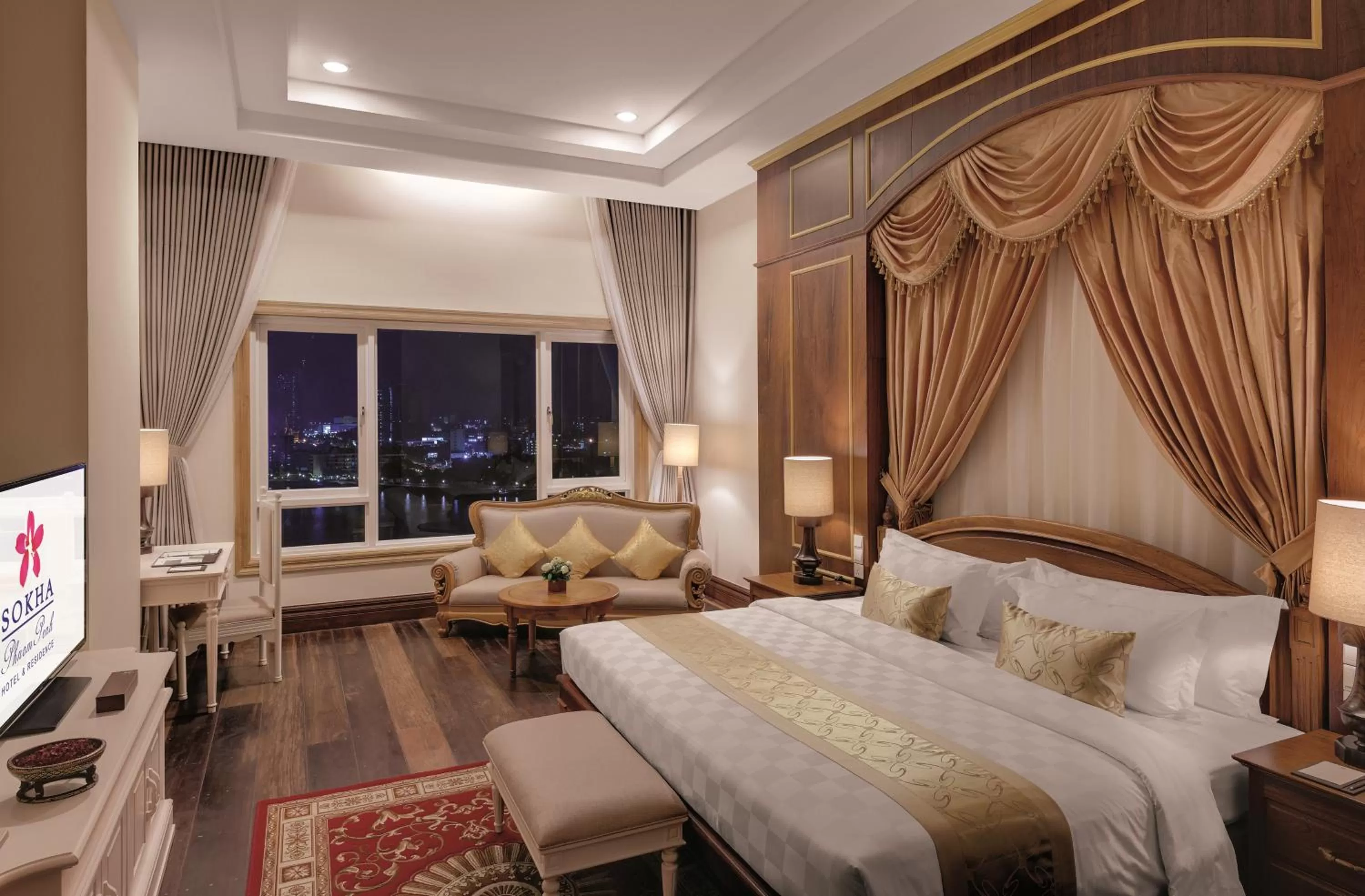 Bed in Sokha Phnom Penh Hotel