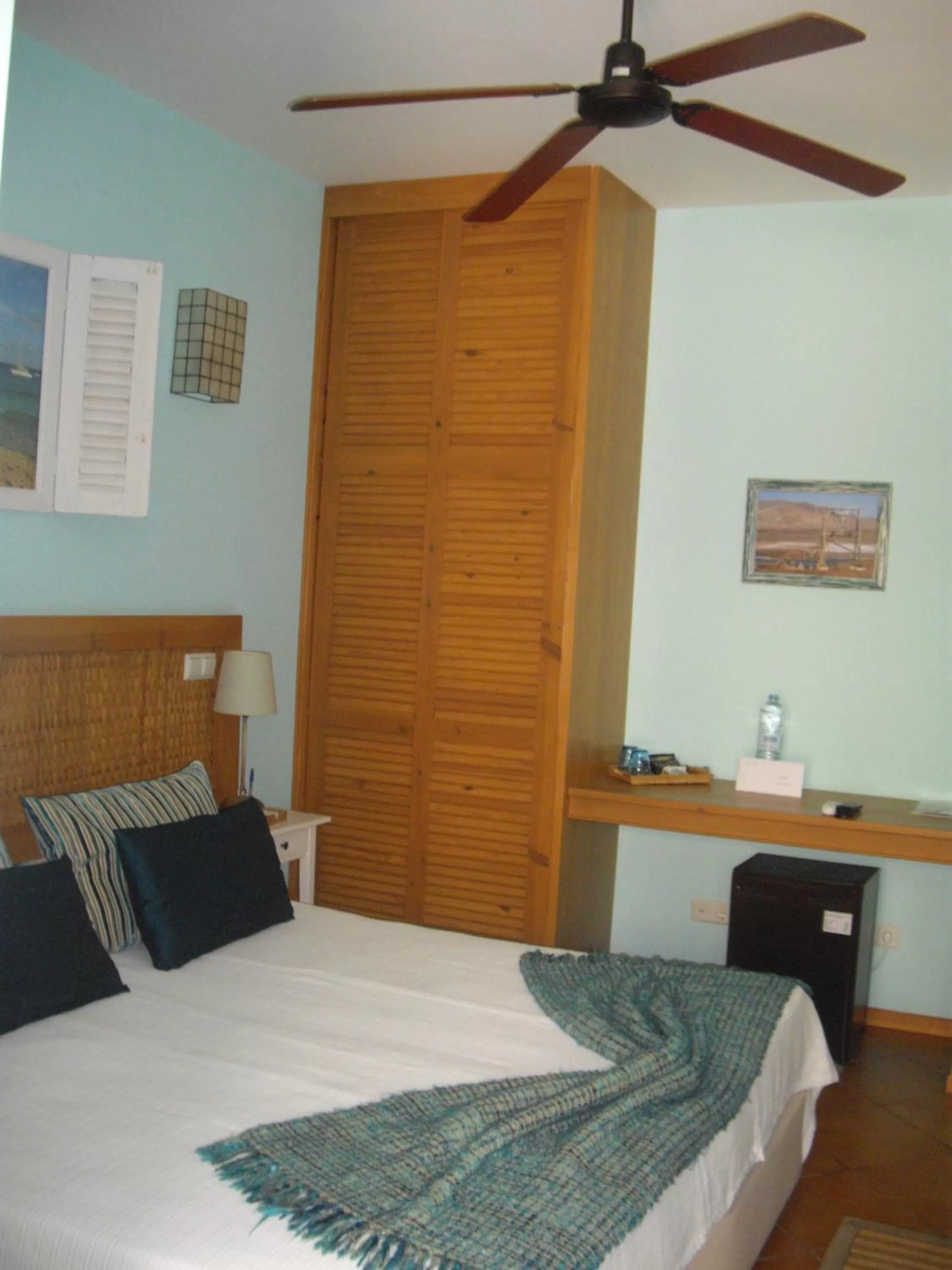 Photo of the whole room, Bed in Kira's Boutique Hotel