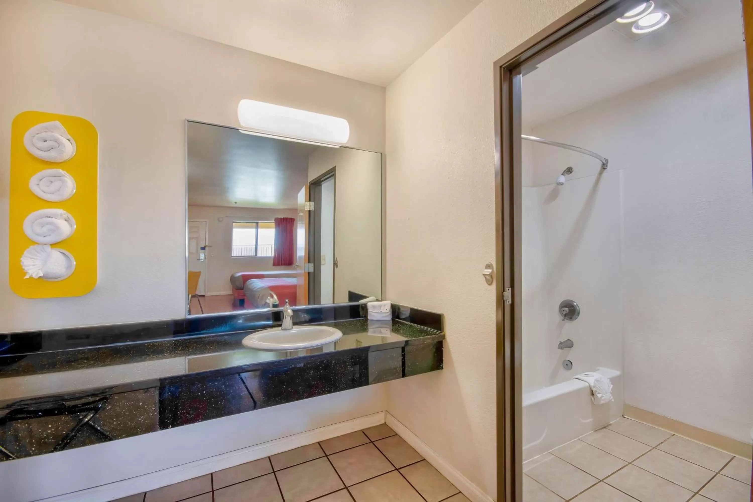 Shower in Motel 6-Santa Nella, CA - Los Banos