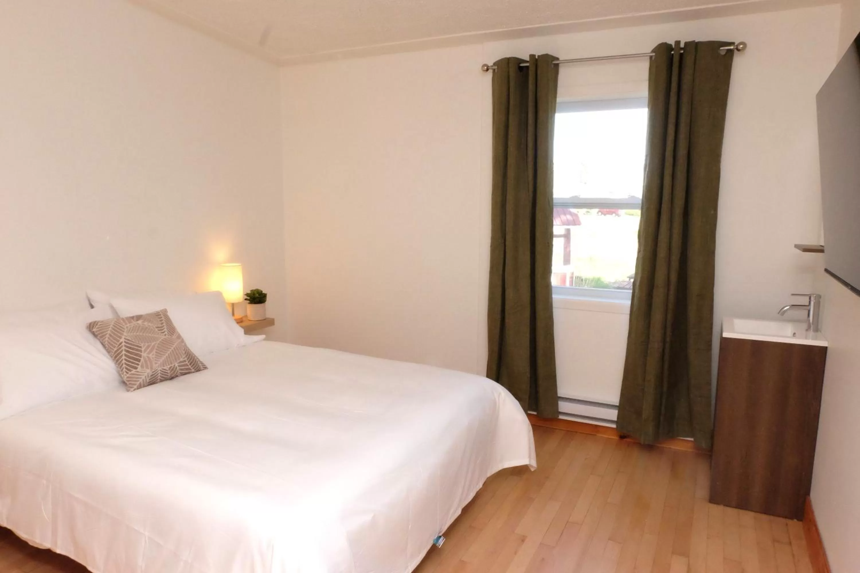 Bed in Auberge Mélilot