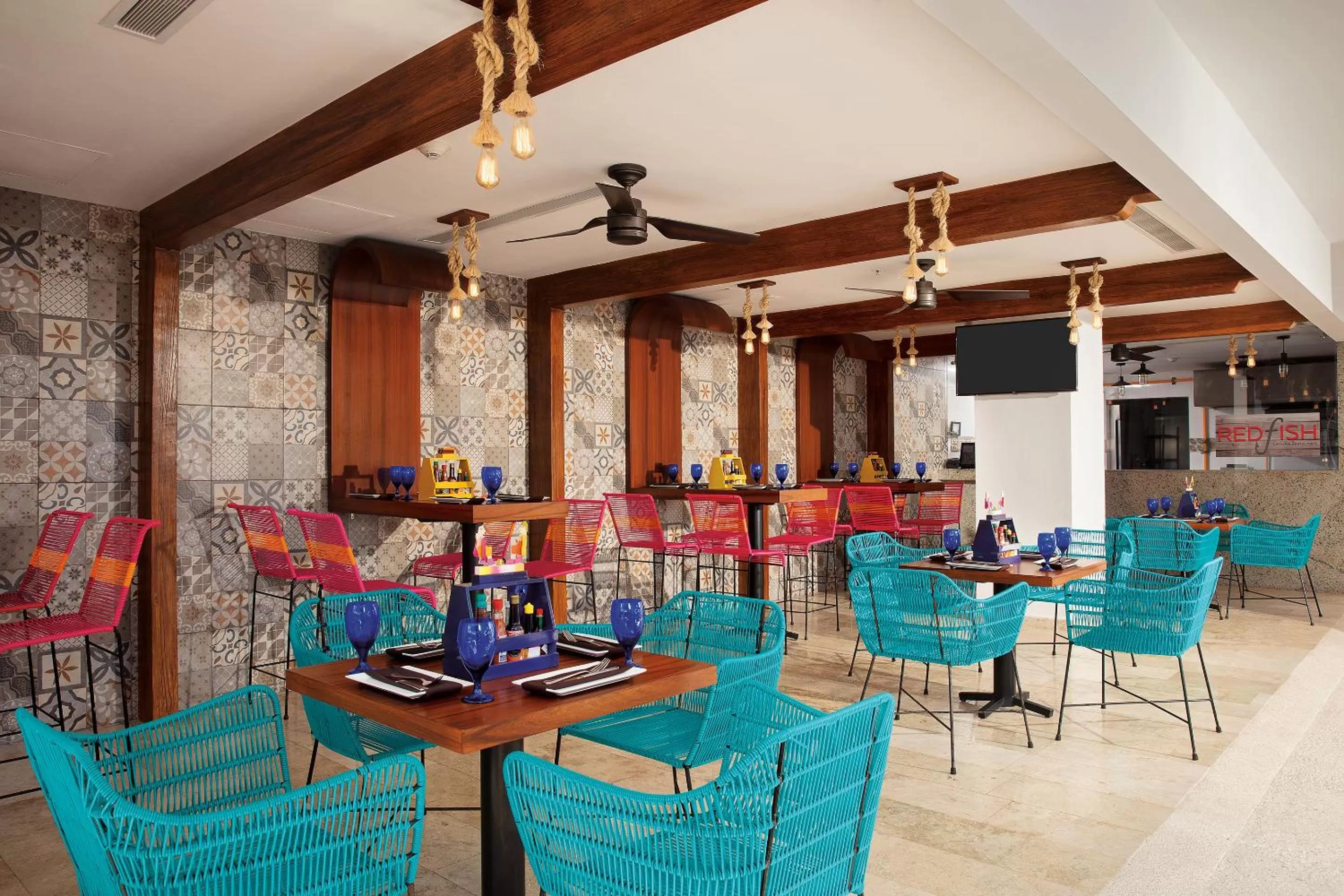 Restaurant/places to eat in Altitude at Krystal Grand Cancun - All Inclusive
