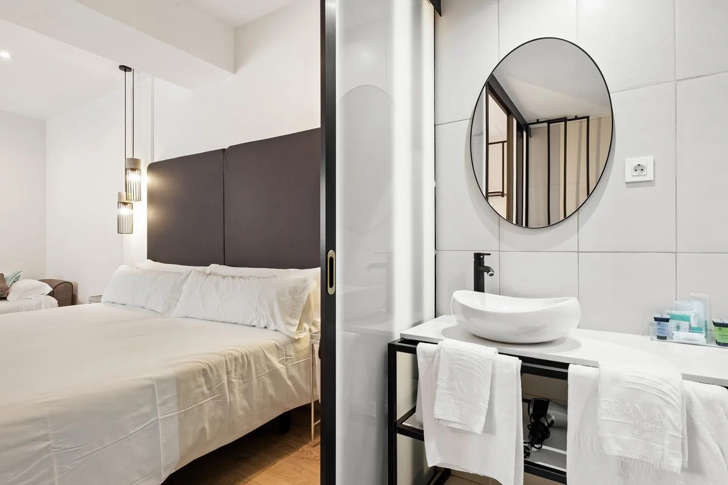 Bathroom, Bed in Urban Anaga Hotel