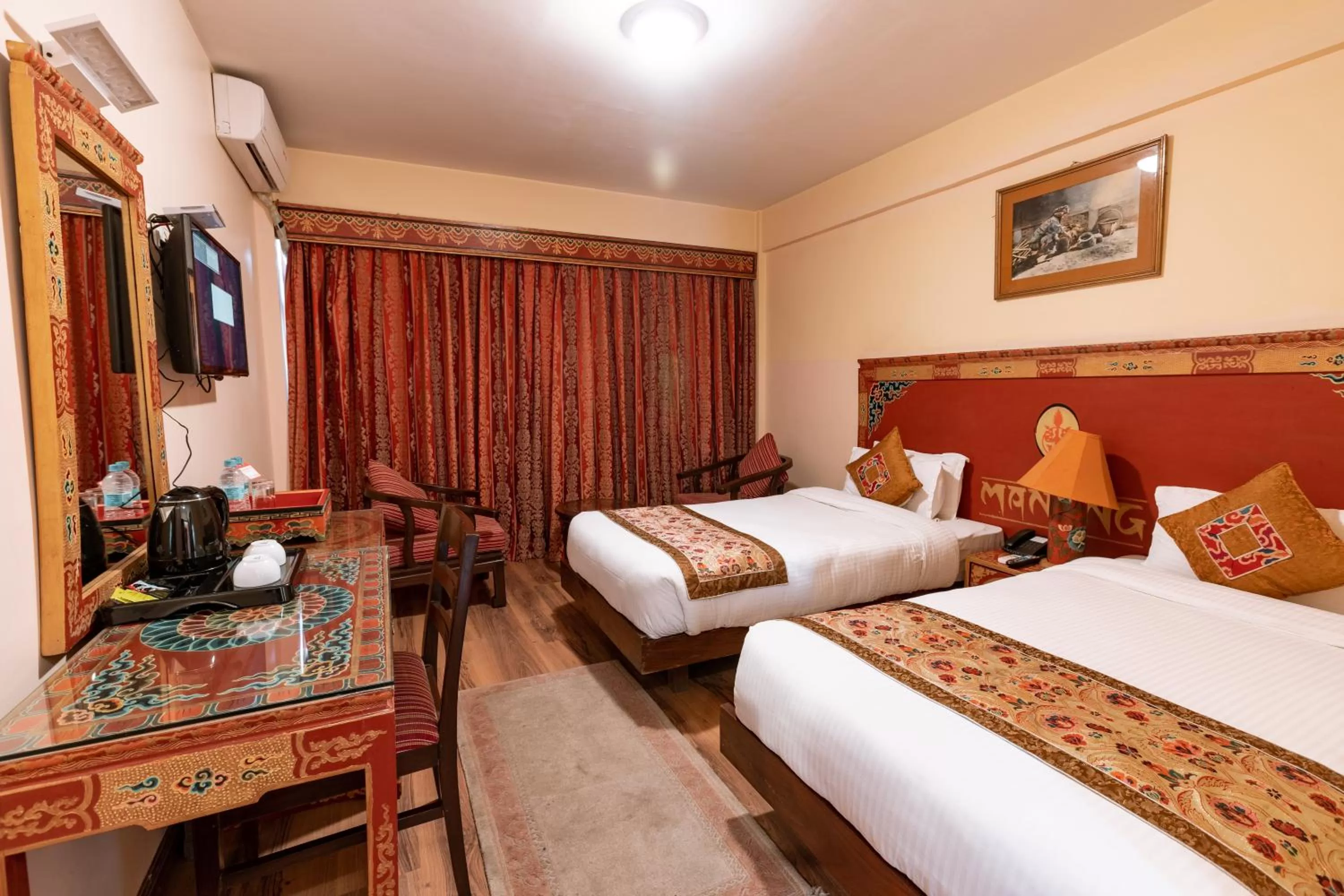 Bed in Hotel Manang - Thamel, Kathmandu