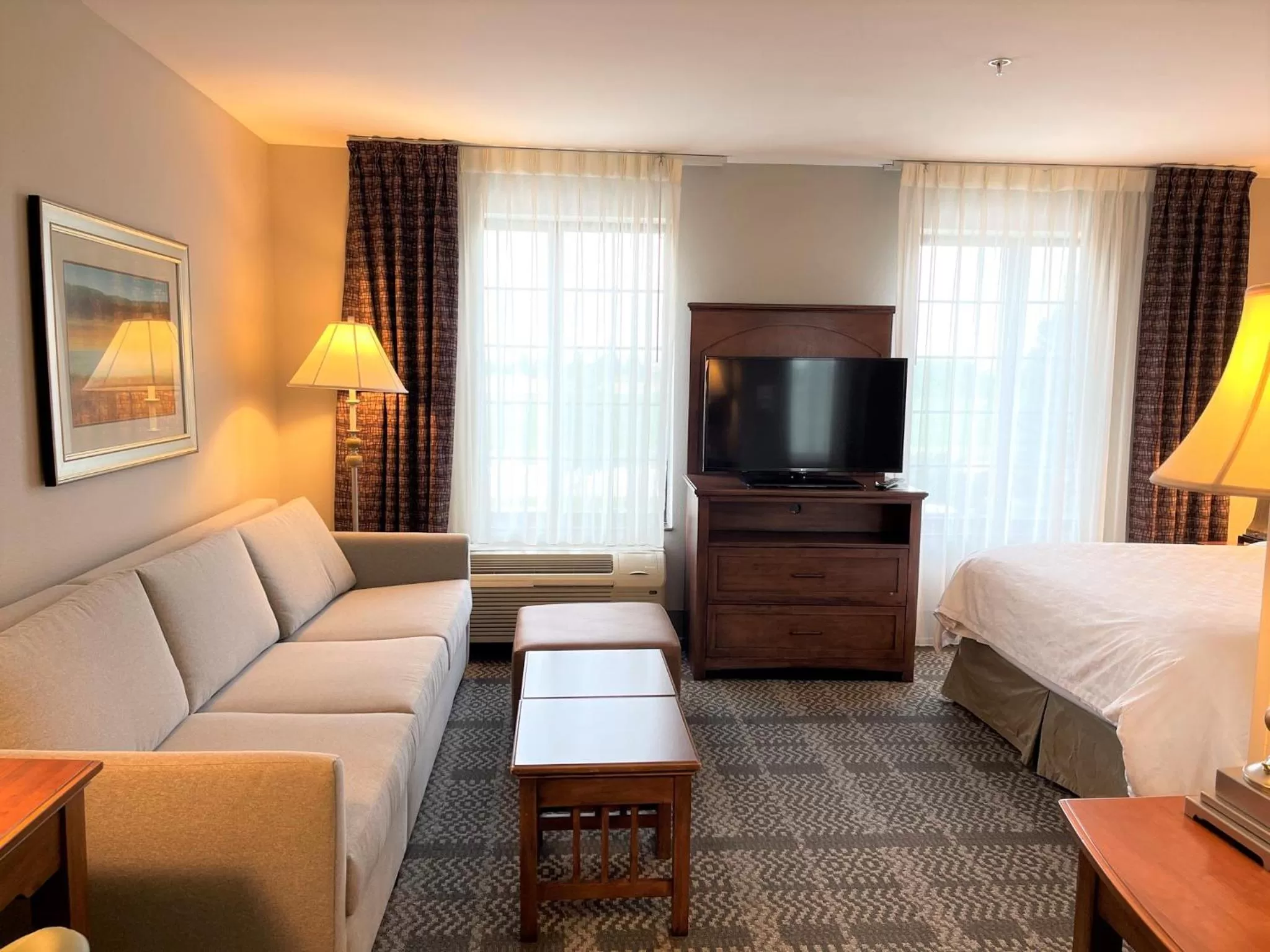 Standard Suite in Staybridge Suites Milwaukee West-Oconomowoc, an IHG Hotel
