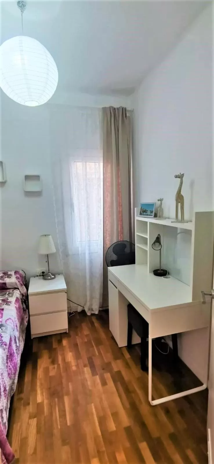 Seating Area in Rooms Arago