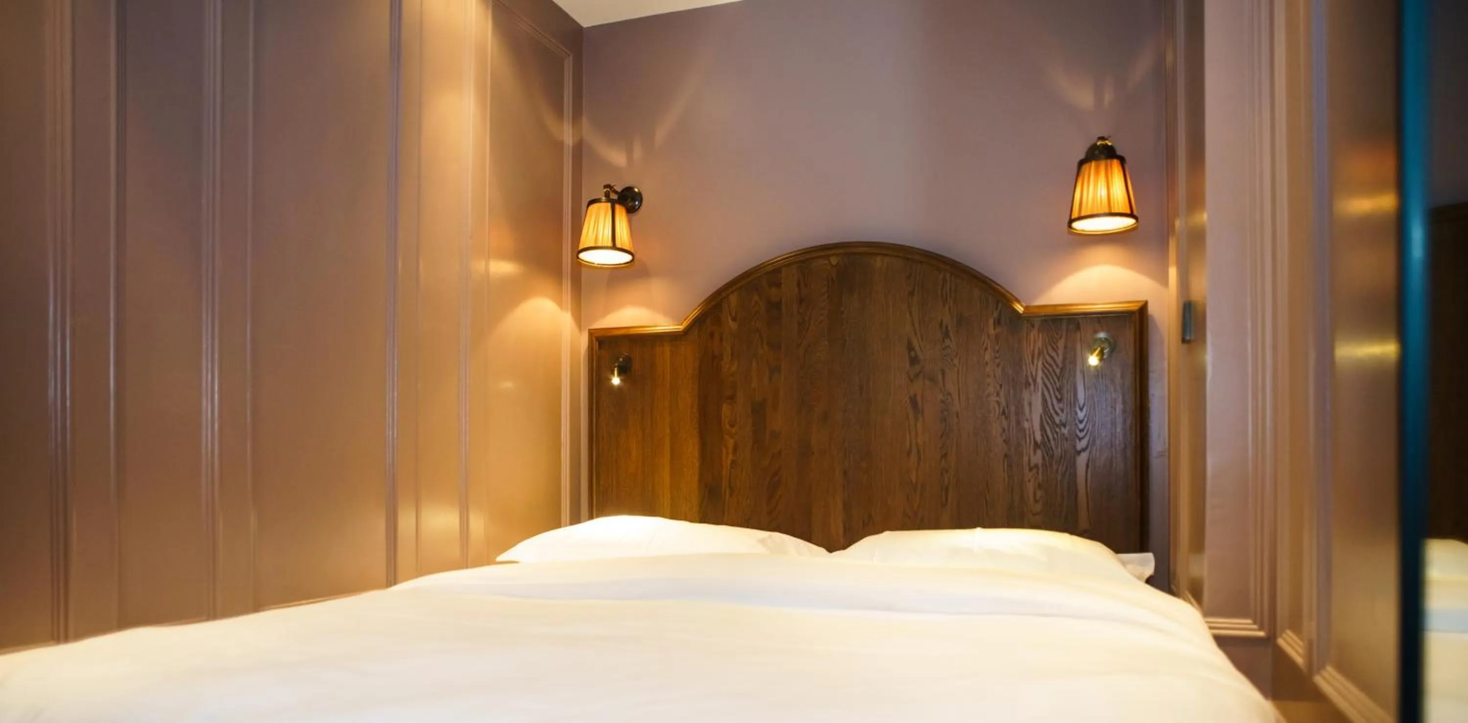 Bed in Mimi's Hotel Soho