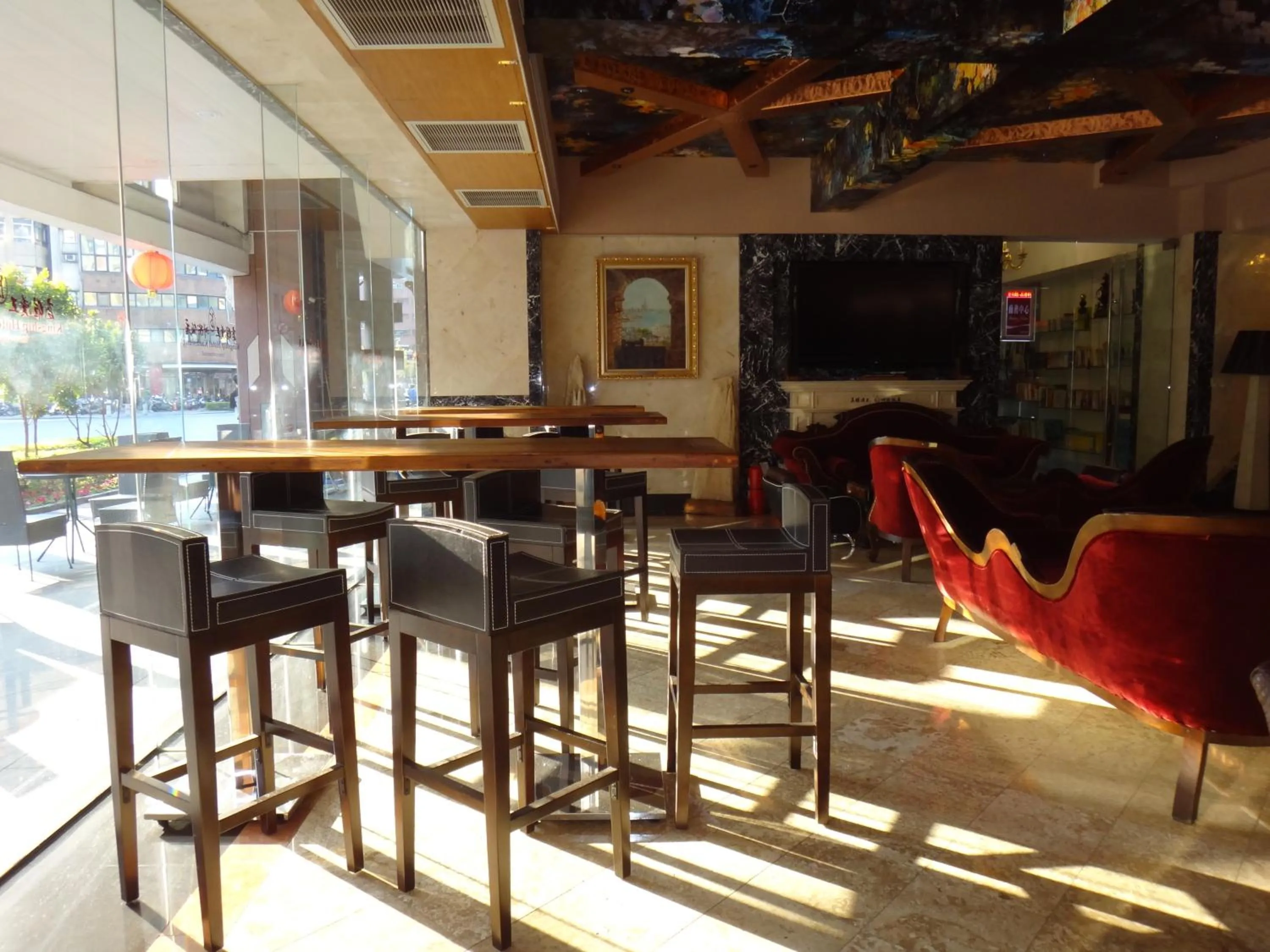 Restaurant/places to eat in Kingship Hotel Kaohsiung Inter Continental