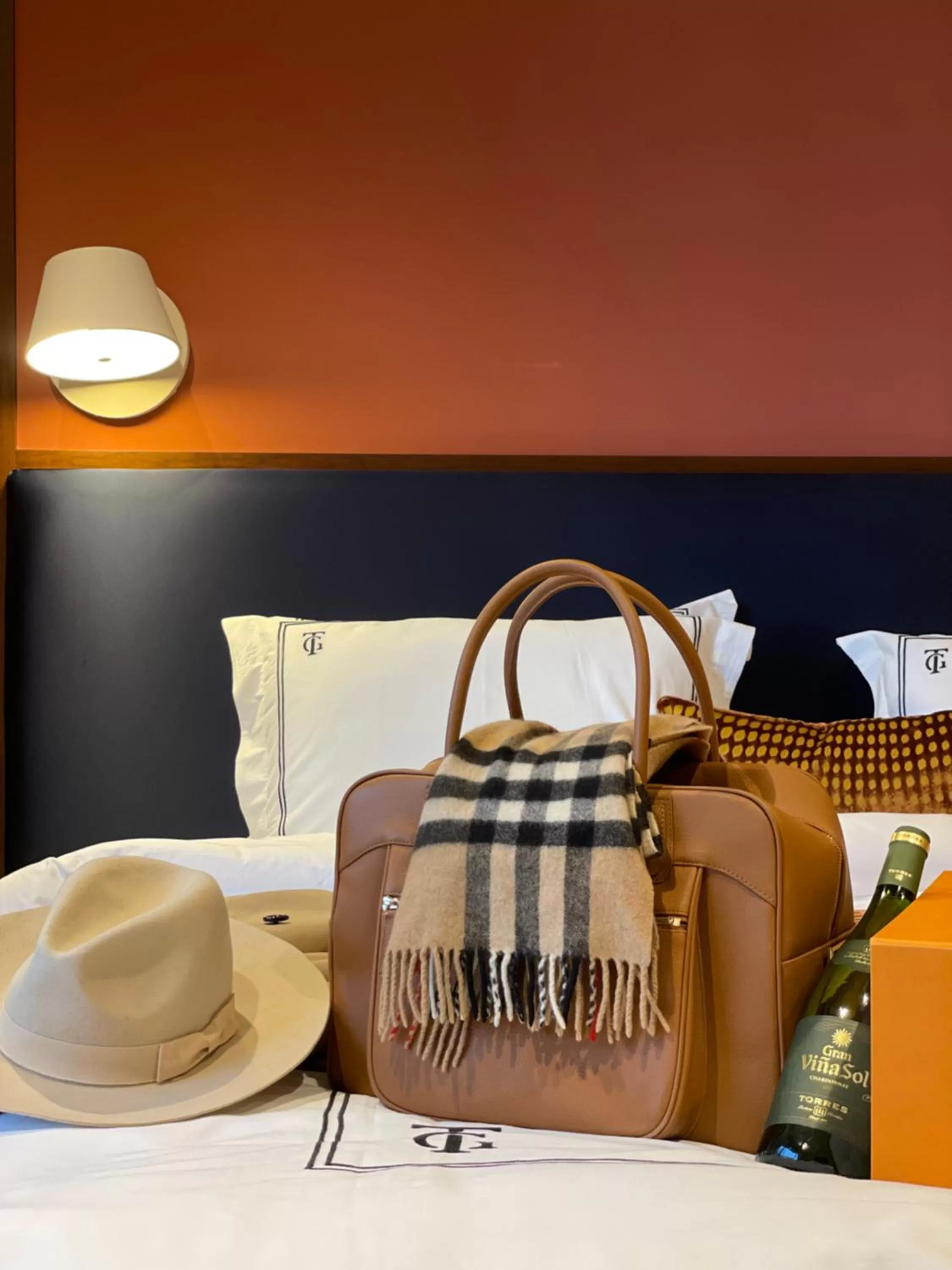 Bedroom, Bed in GentleTom