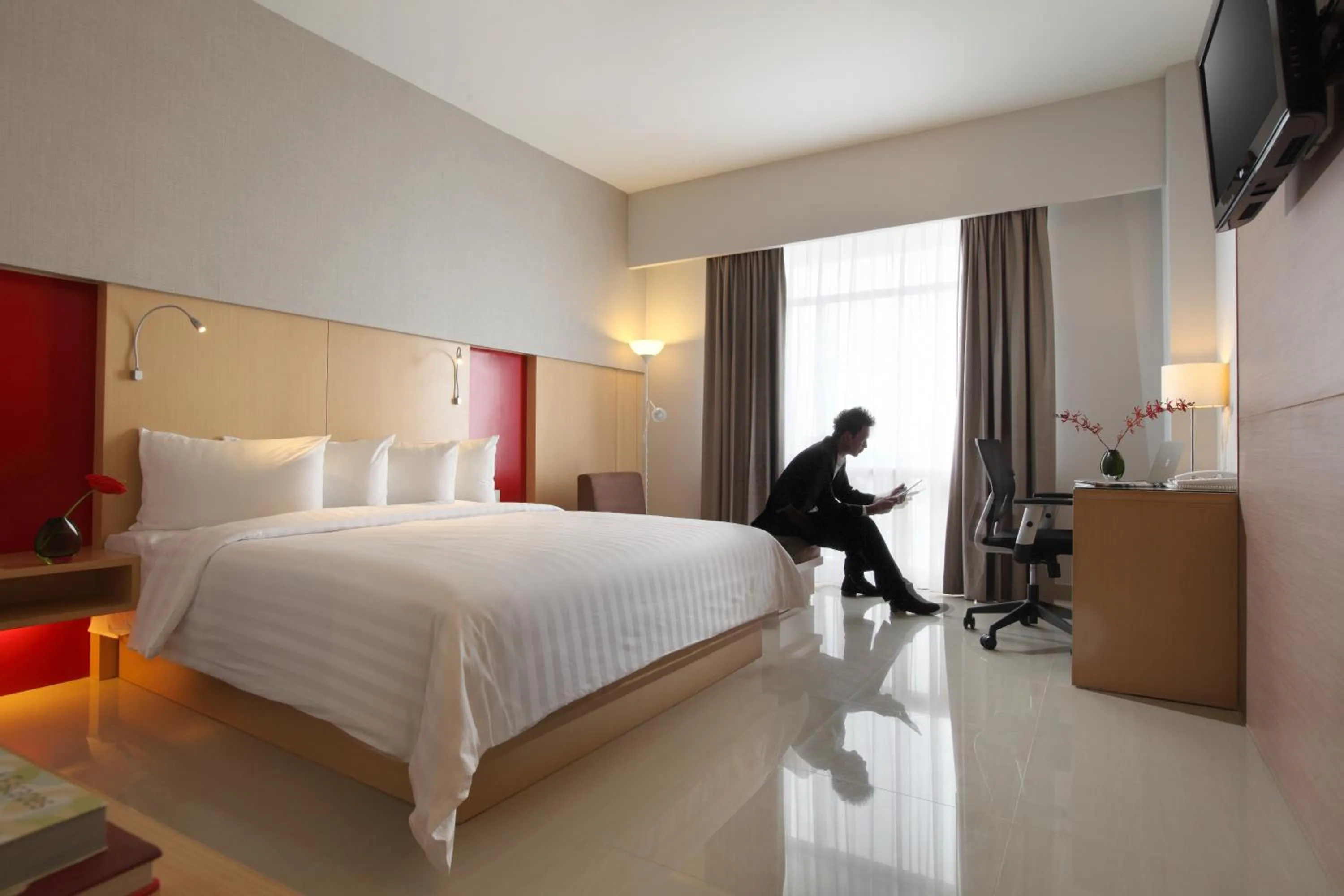 Bed in Santika Premiere Dyandra Hotel & Convention - Medan