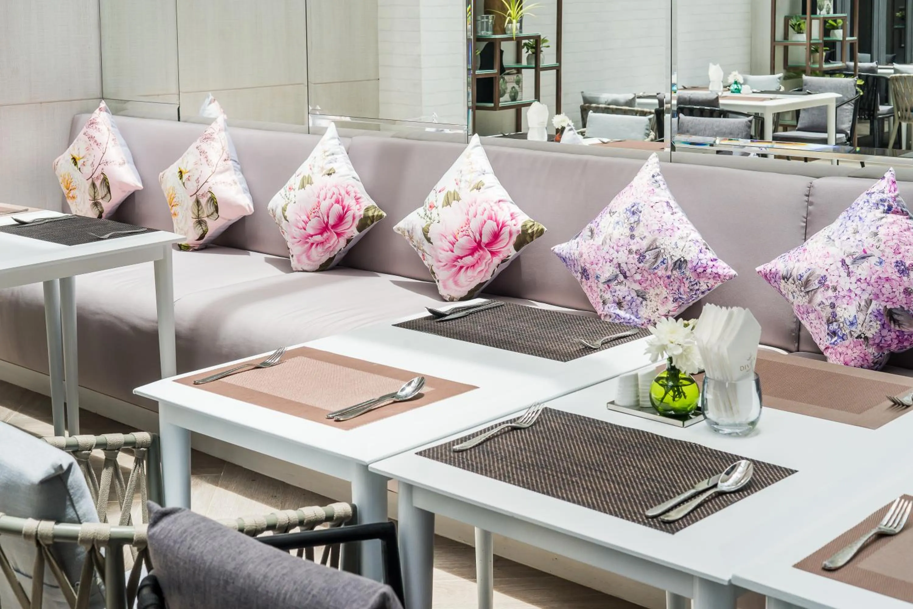 Seating area in Divalux Resort & Spa Bangkok, Suvarnabhumi Airport-Free Shuttle