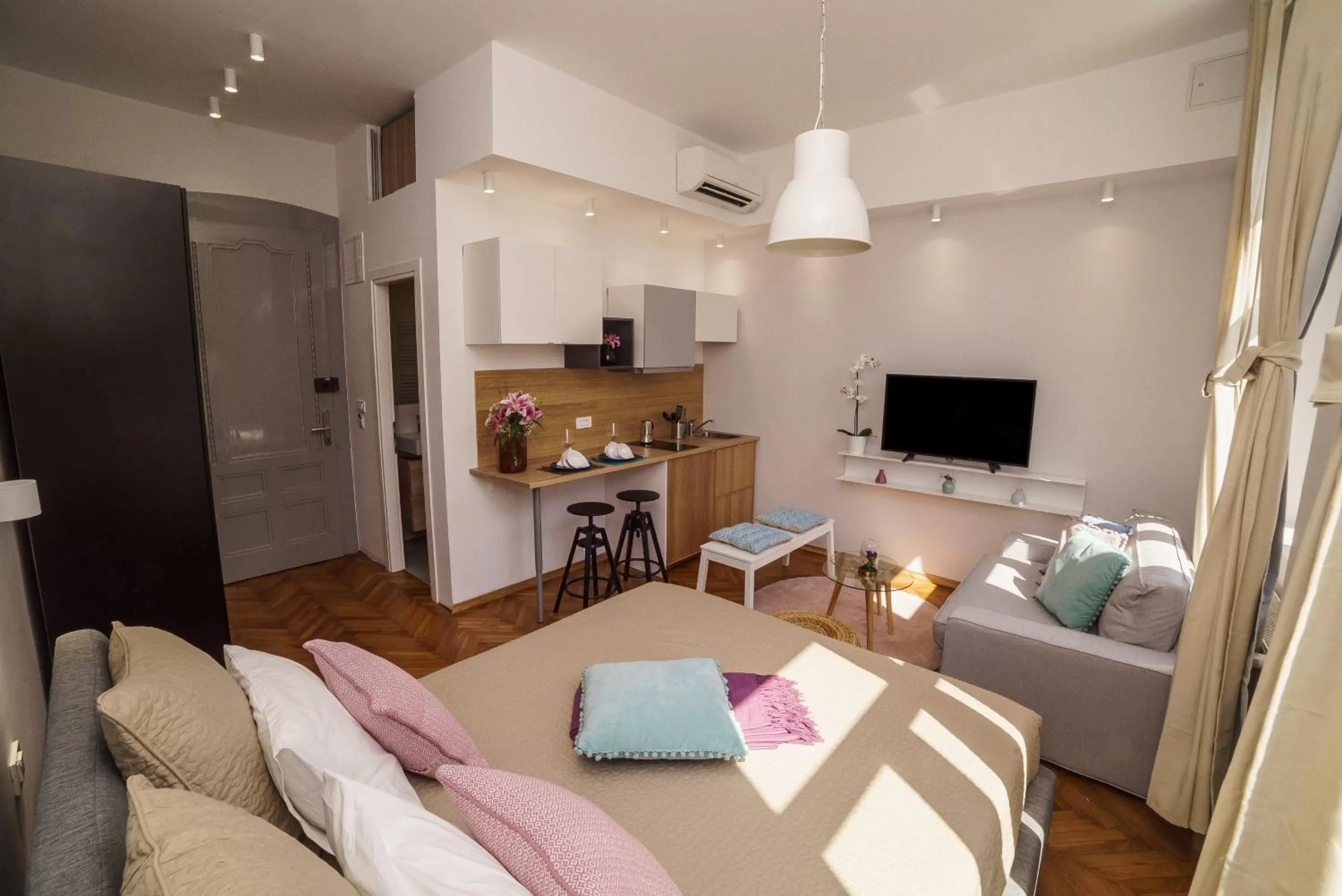 Bed in Doma Zagreb Aparthotel